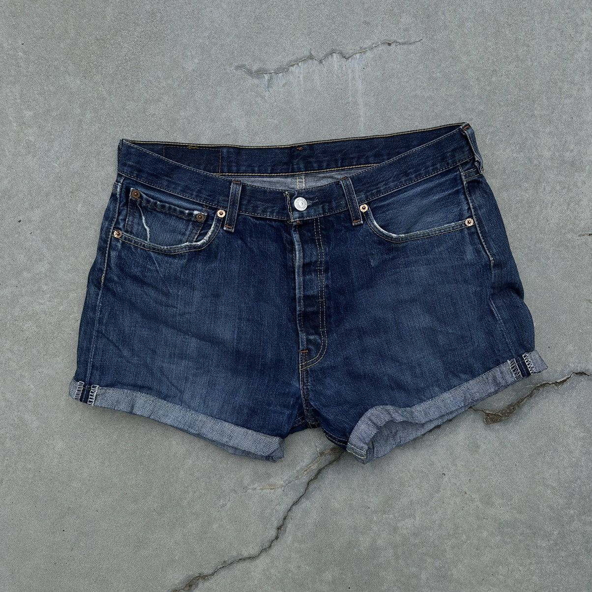 Levi's × Vintage Vintage Levi’s 501 Jeans Shorts W34xL32 Style USA 00s Size US 34 / EU 50 - 2 Thumbnail