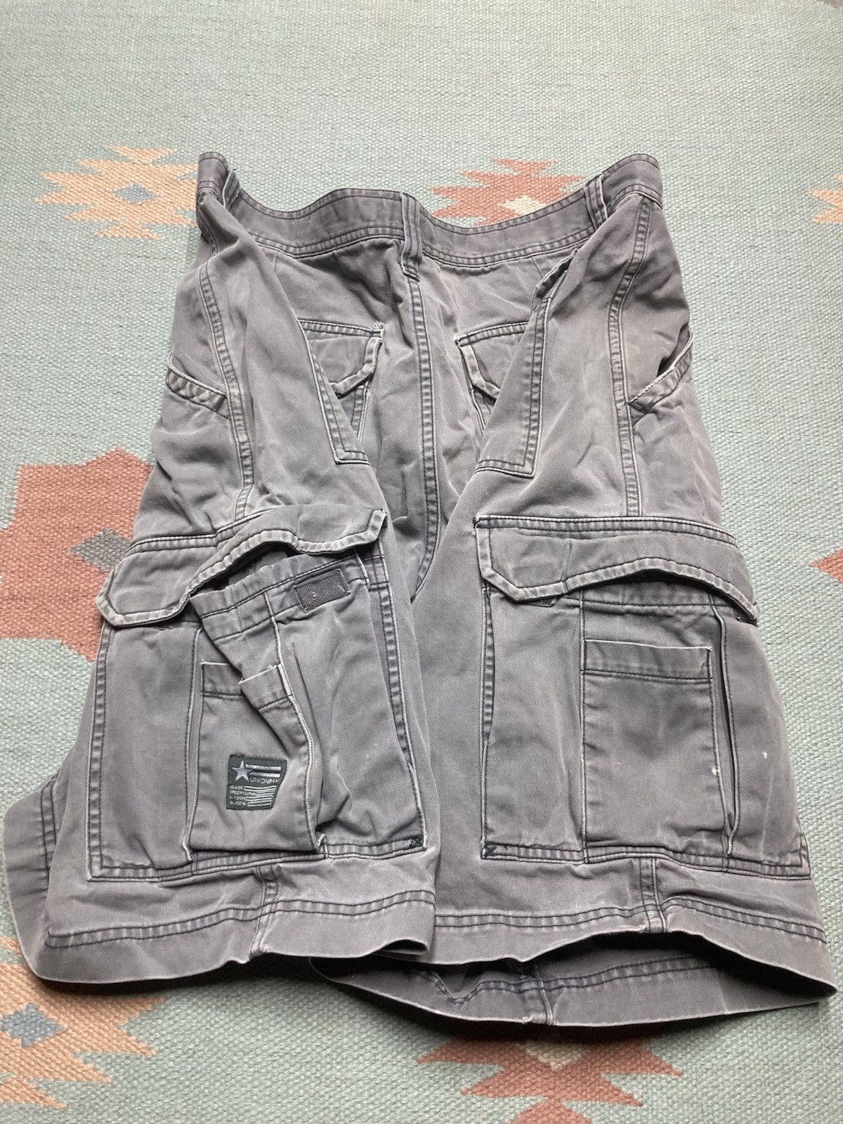 UNIONBAY × Vintage y2k Union bay cargo shorts wide leg baggy skater utility 33 Size US 33 - 7 Thumbnail