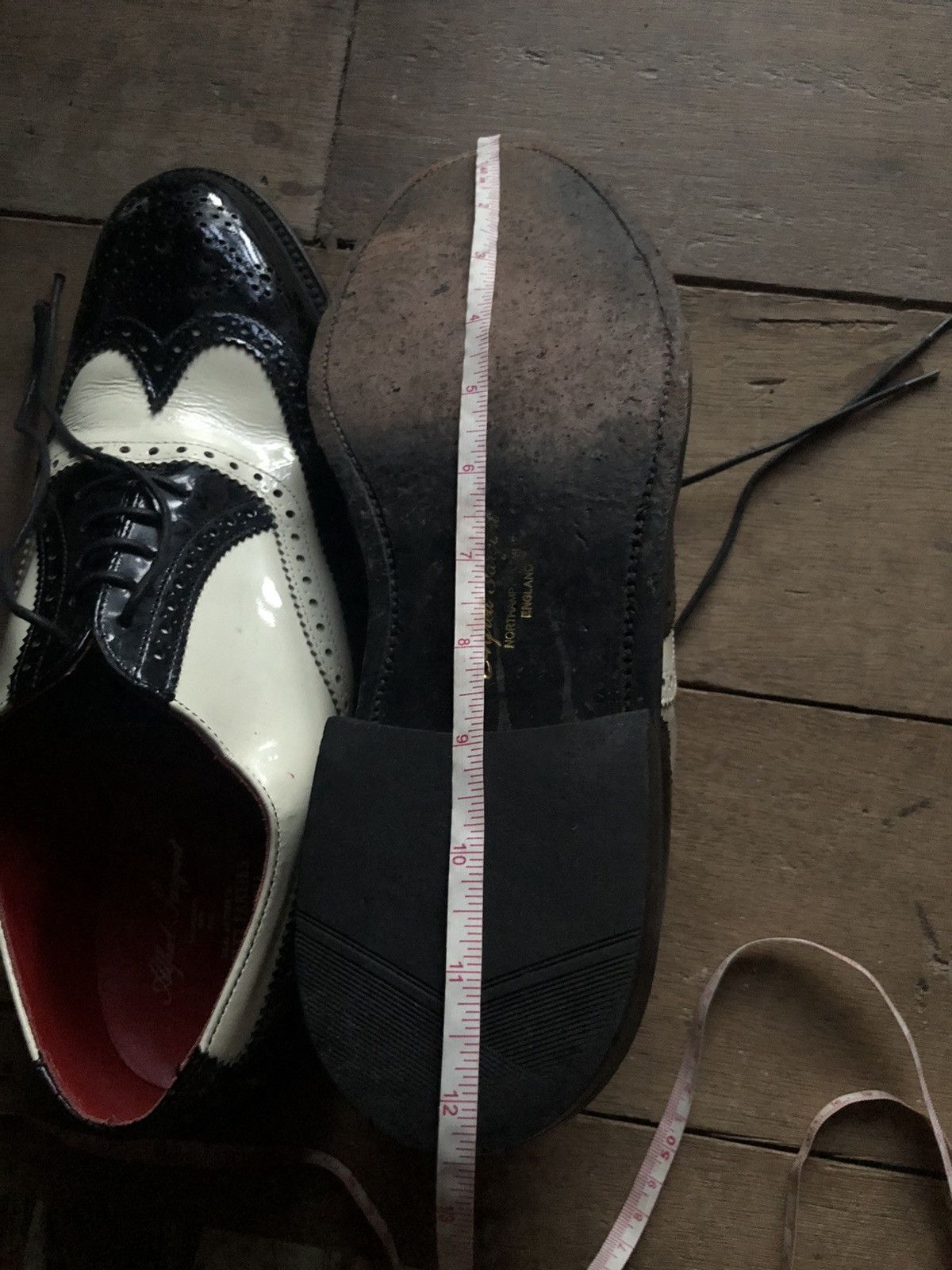 Alfred Sargent Alfred Sargent x Wacko Maria Black White Wingtip Brogue Shoe Size US 9 / EU 42 - 7 Thumbnail
