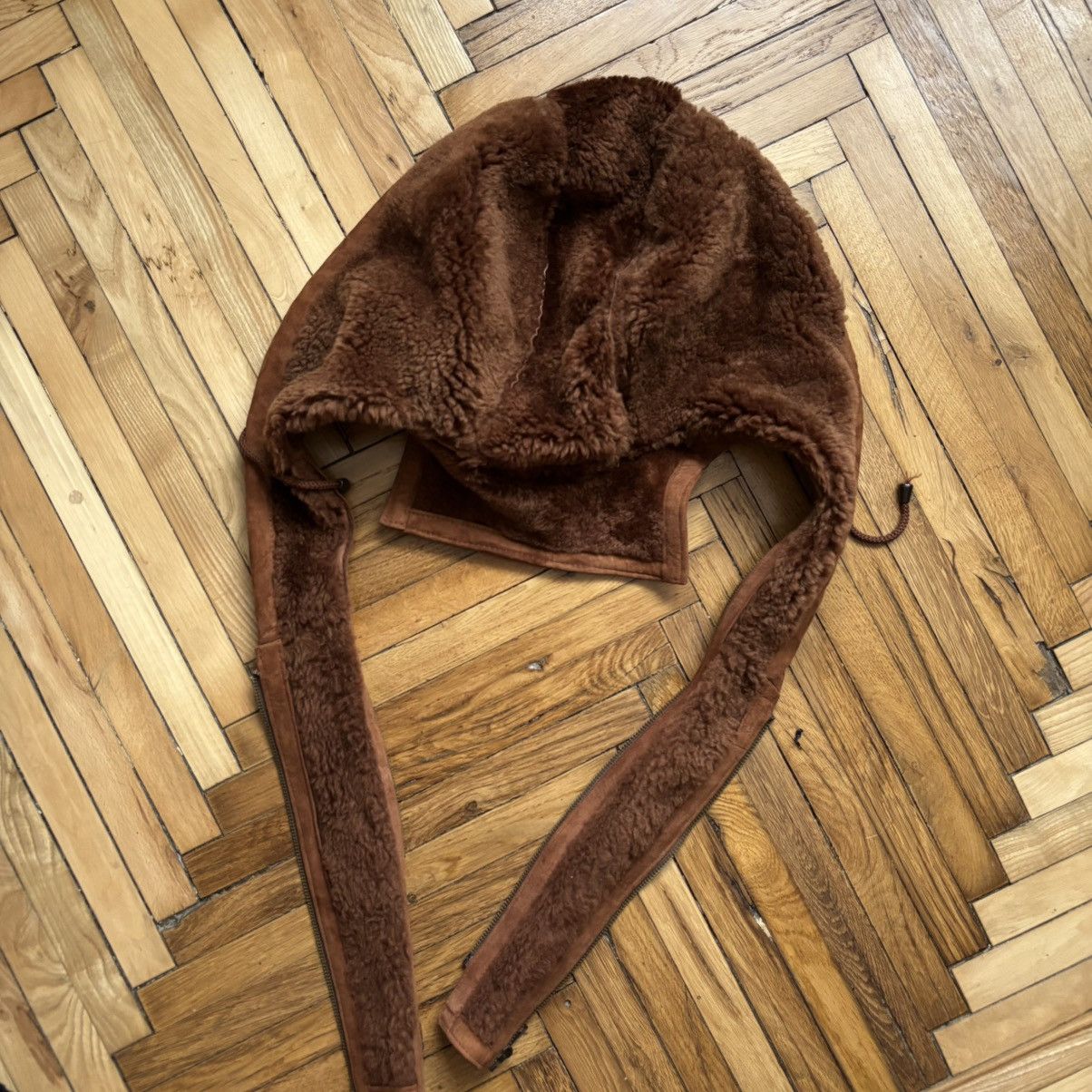 20471120 × Le Grande Bleu (L.G.B.) Vintage removable hood made of natural sheep wool Size ONE SIZE - 4 Thumbnail