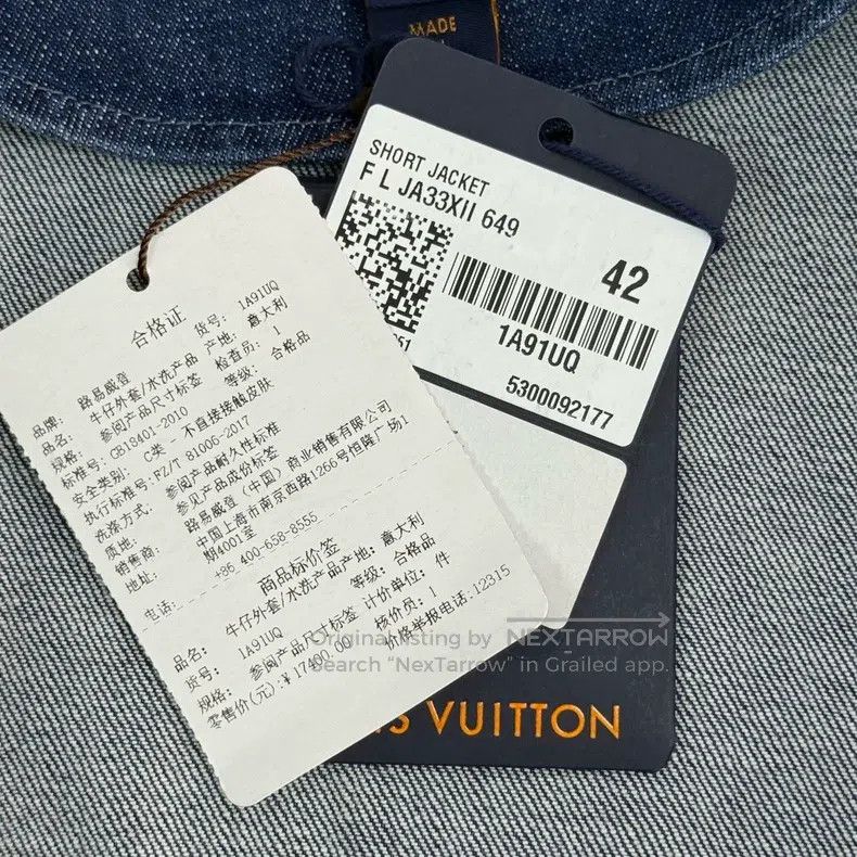 Louis Vuitton Louis Vuitton Washed blue metallic logo denim jacket Size M / US 6-8 / IT 42-44 - 7 Thumbnail