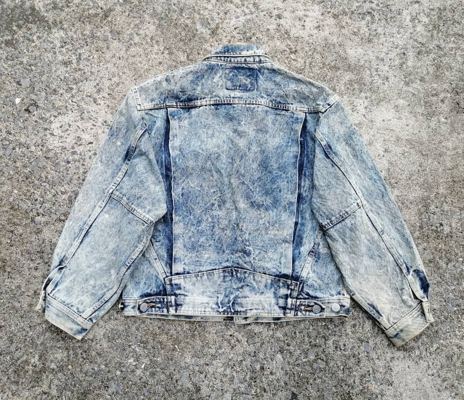 Edwin × Vintage Vintage Edwin Nice Style Acid Washed Denim Jacket Size US L / EU 52-54 / 3 - 2 Thumbnail