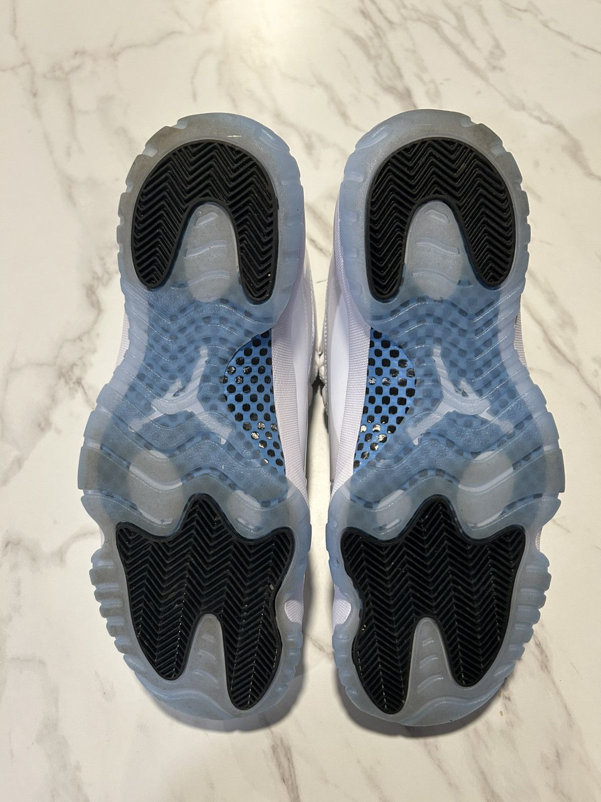Jordan Brand Air Jordan 11 Retro ‘Legend Blue’ (2024) Size US 11.5 / EU 44-45 - 7 Thumbnail