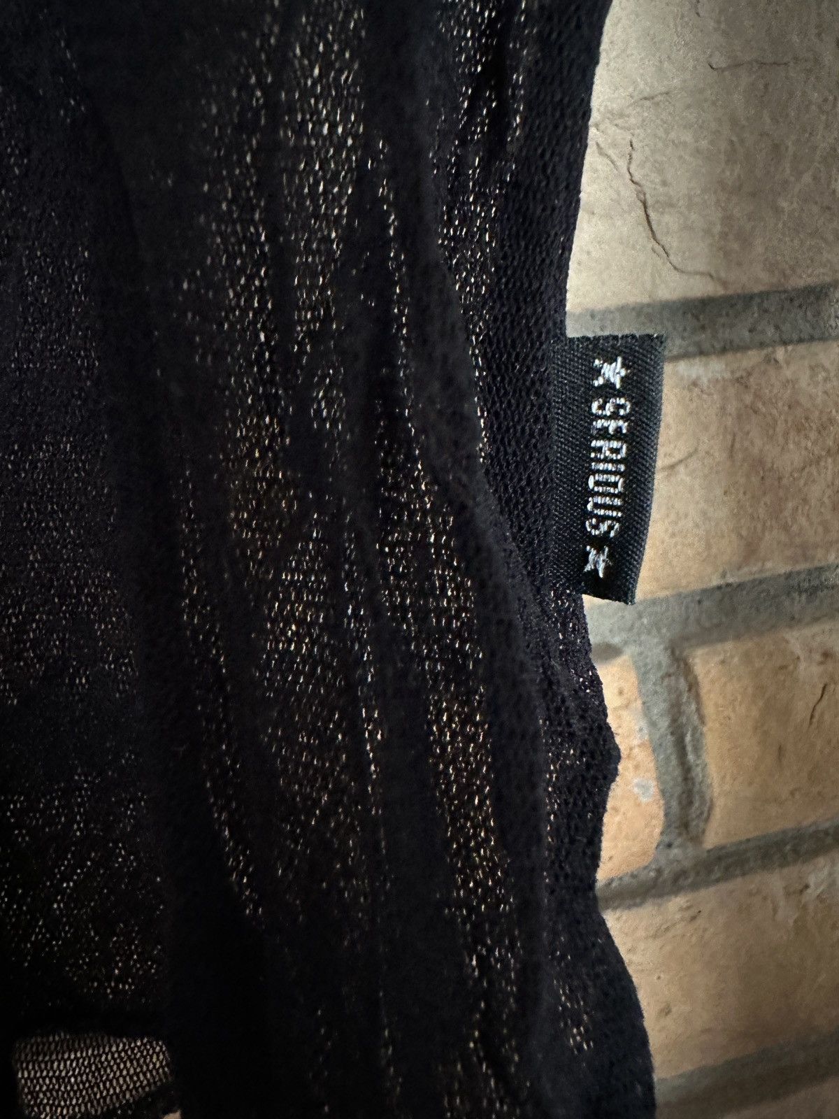 Vintage Vintage 90s Skull and Crossbones Mesh Top Size L / US 10 / IT 46 - 4 Thumbnail