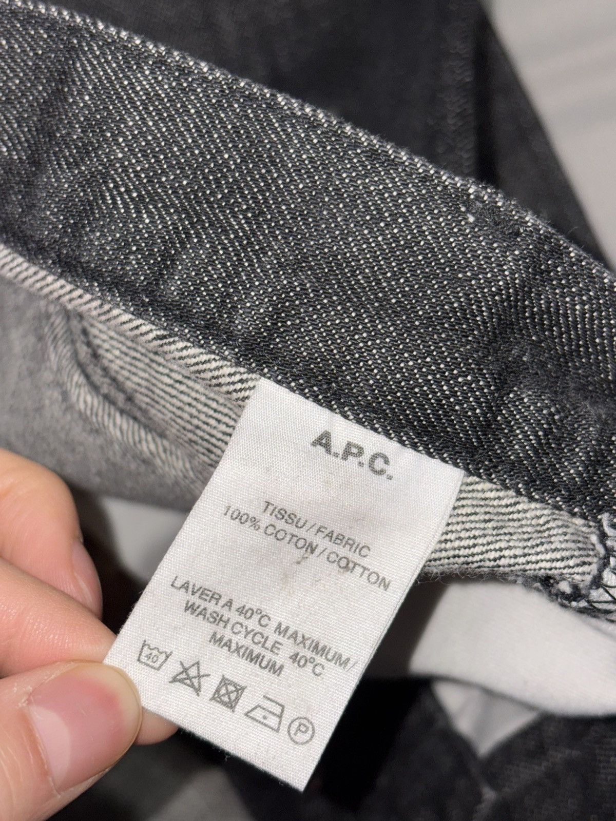 A.P.C. 28 APC Petit New Standard Black Raw Denim Jeans avant garde Size US 28 / EU 44 - 4 Thumbnail