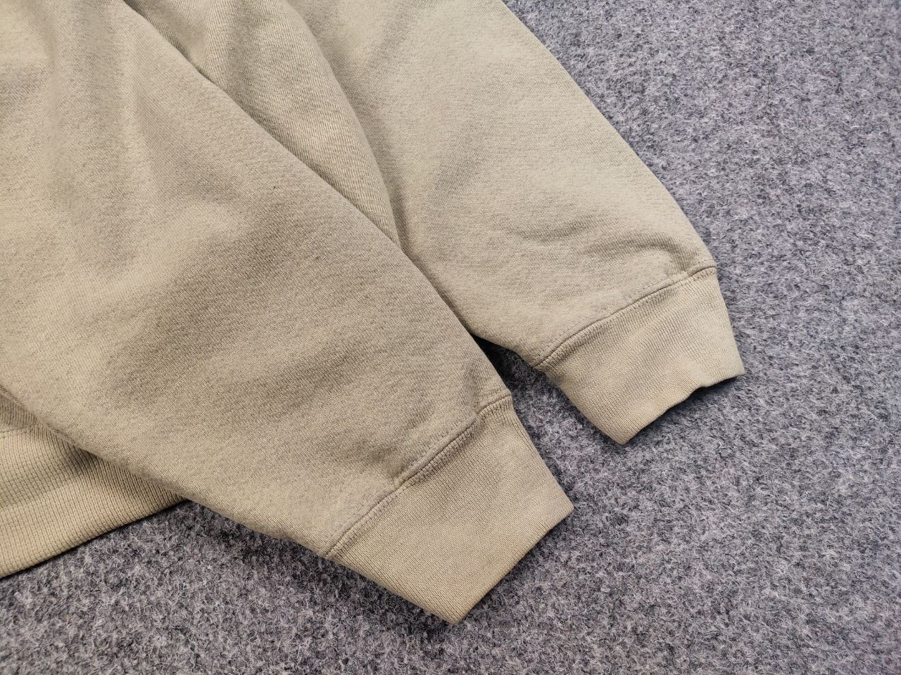 Fruit Of The Loom Vintage 90's Fruit Of The Loom Blank Crew Chek Sweatshirt Size US L / EU 52-54 / 3 - 13 Thumbnail