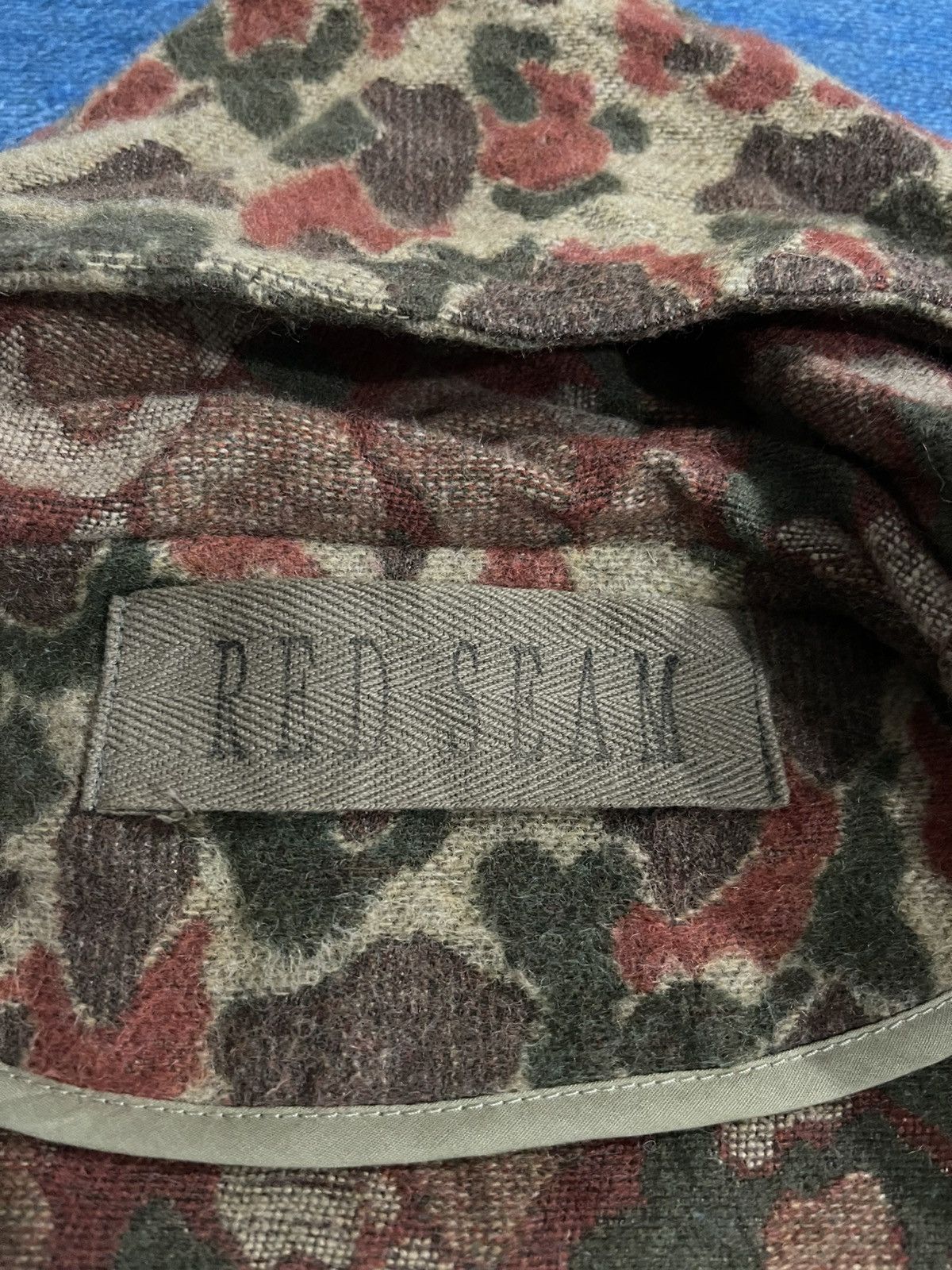 URBAN RESEARCH DOORS × Vintage Vintage Red Seam Urban Research Duck Camo Jacket Size US L / EU 52-54 / 3 - 12 Thumbnail