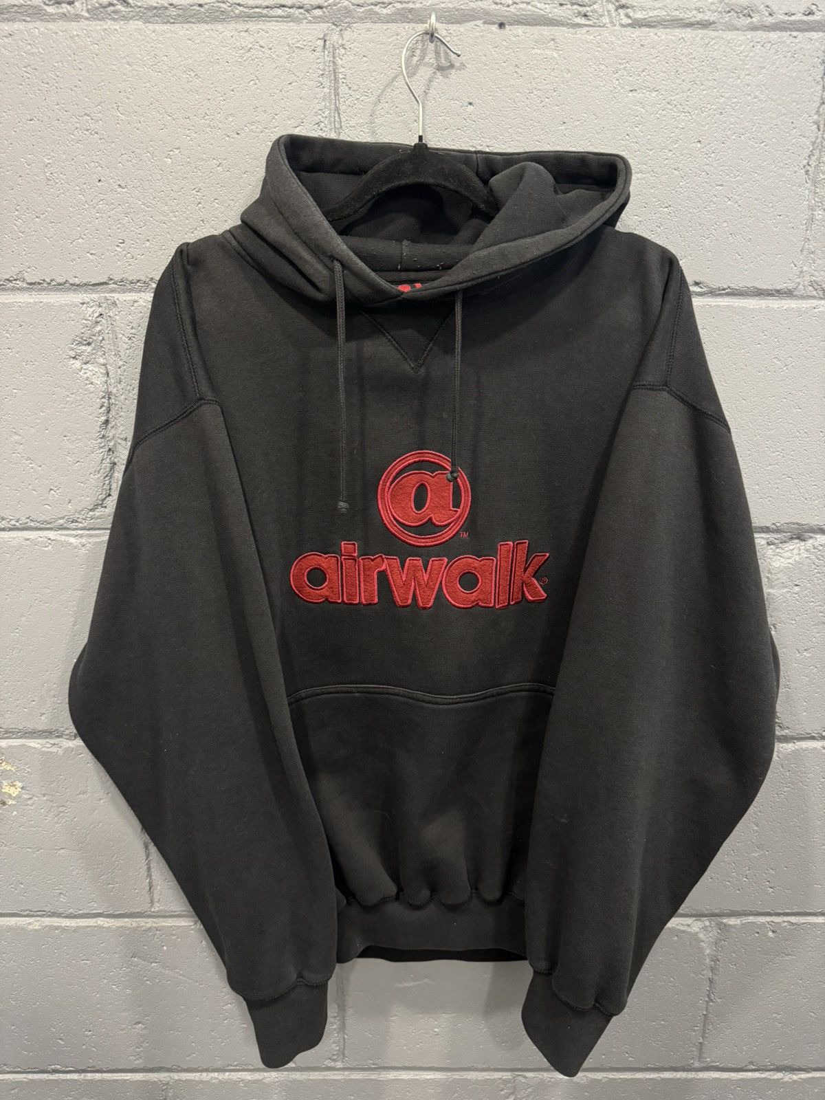 Airwalk Vintage AIRWALK logo Hoodie Size US L / EU 52-54 / 3 - 1 Thumbnail