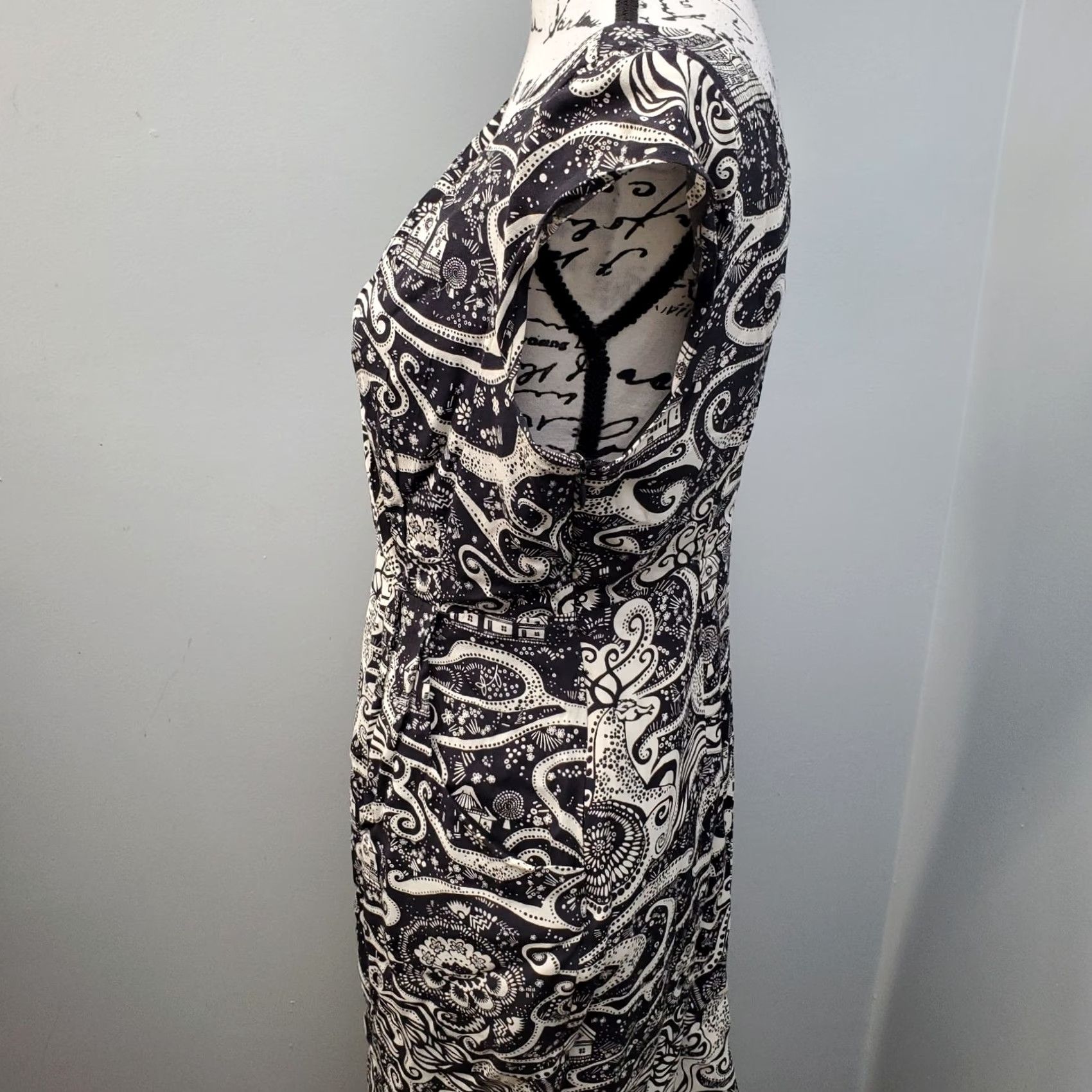 Soeur Moulinette Soeurs Shift Dress Womens 6 Black White Geo Print Sleeveless Back Zip Size M / US 6-8 / IT 42-44 - 6 Thumbnail