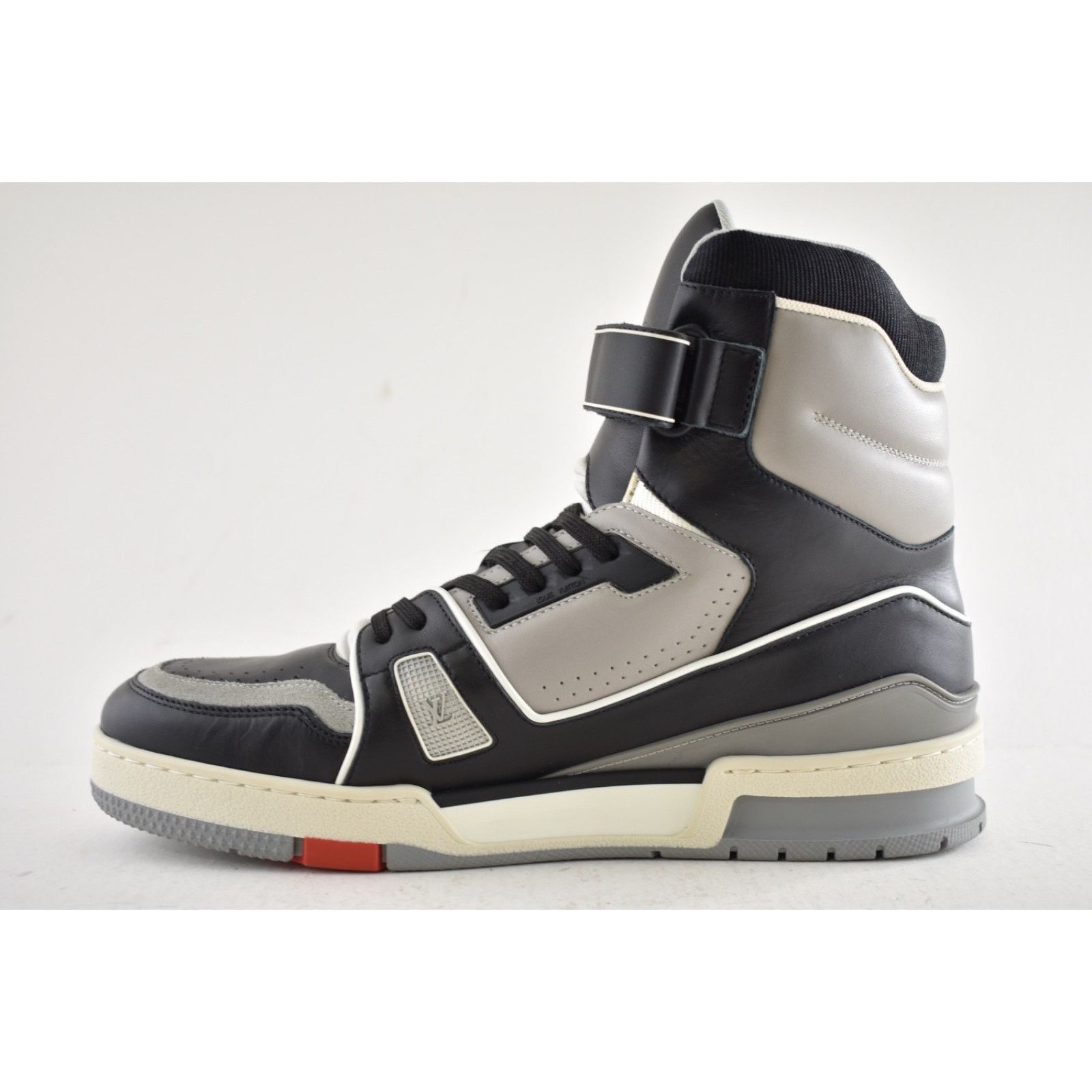 Louis Vuitton Louis Vuitton LV Trainer Sneaker Boot Black High Top Size US 8 / EU 41 - 13 Thumbnail
