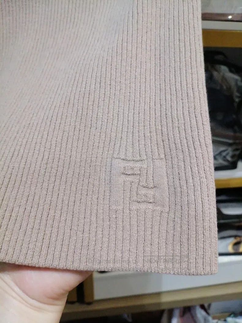 Fendi Fendi Scoop neck fitted knit top, beige Size XS / US 0-2 / IT 36-38 - 5 Thumbnail