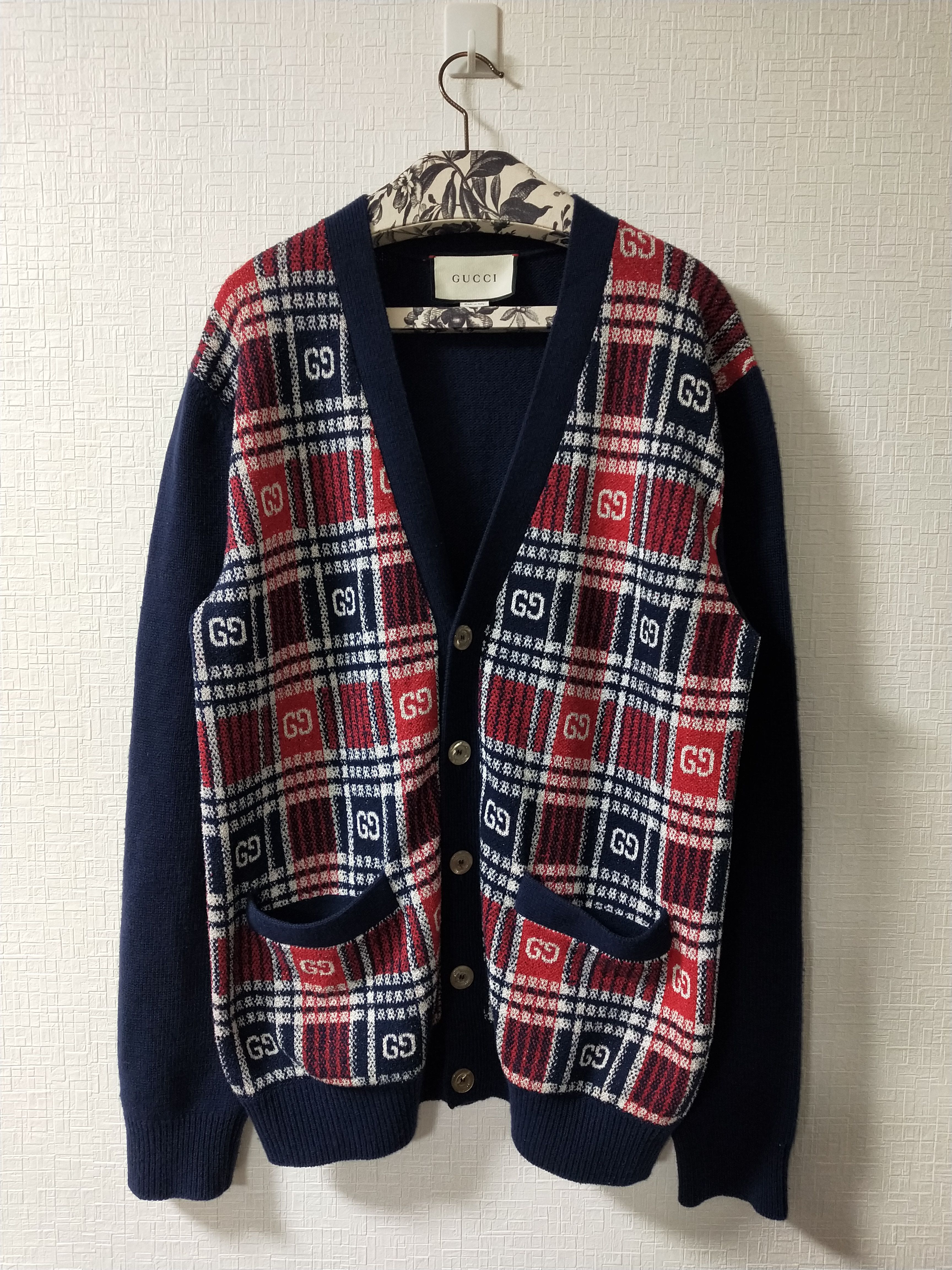 Pre-owned Gucci Logo V Cardigan In Navy