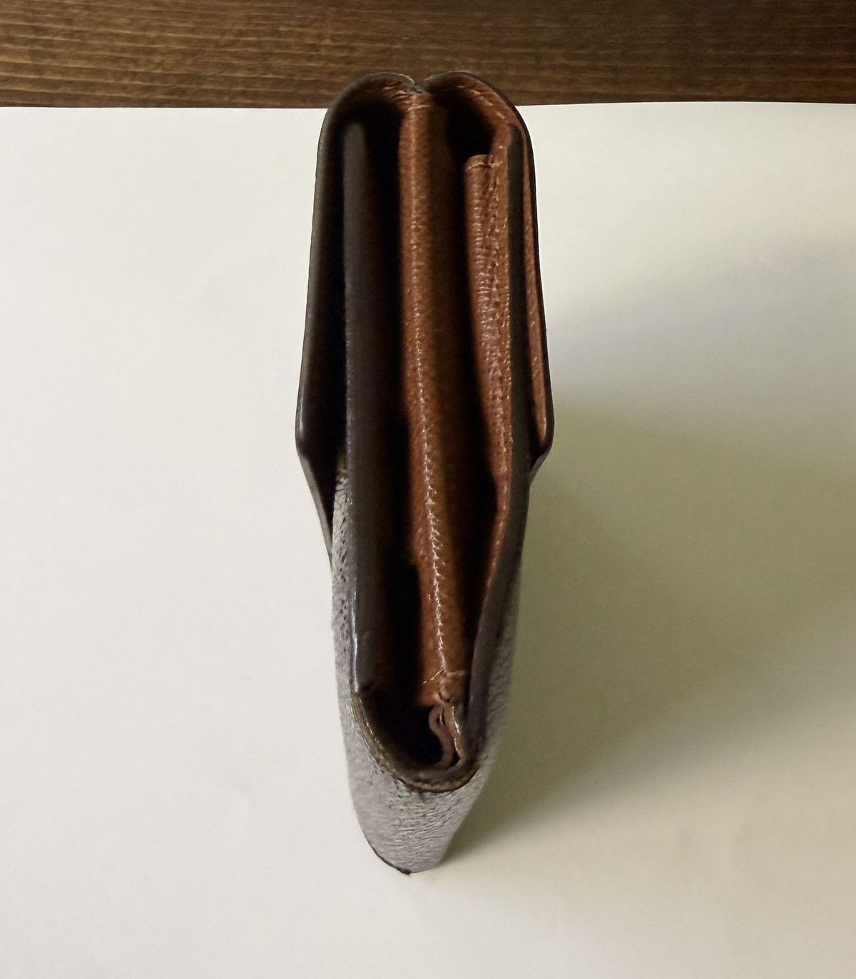 Louis Vuitton Louis Vuitton Wallet Size ONE SIZE - 3 Thumbnail