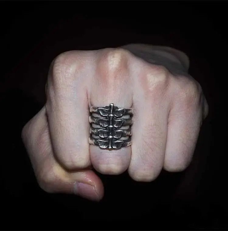 Designer Size us11 Rib Bone Vintage Ring (multi size available) Size ONE SIZE - 1 Thumbnail