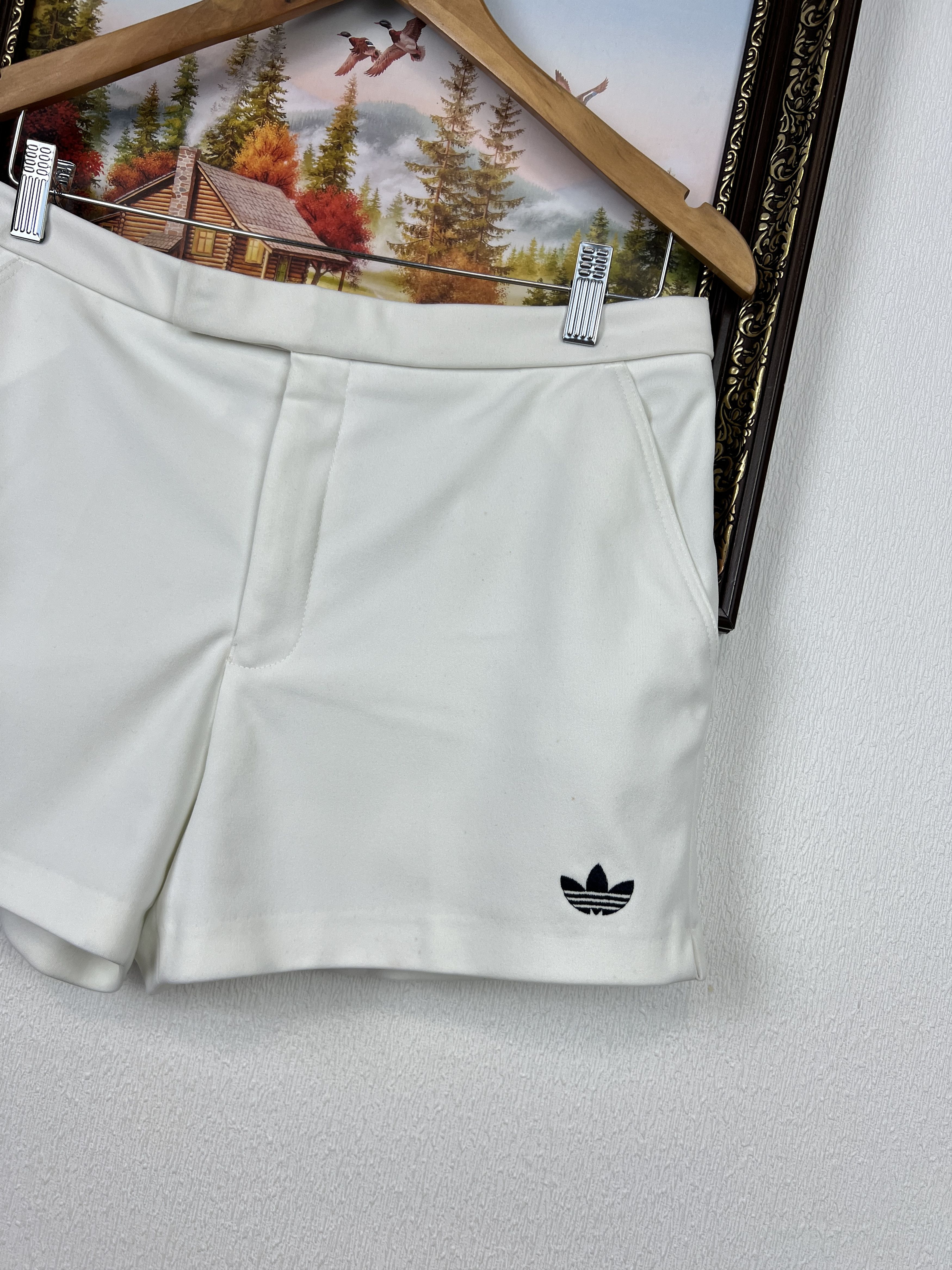 Adidas Vintage 90's Adidas Woman White Tennis Shorts Sport XL Size 36" / US 14 / IT 50 - 2 Thumbnail