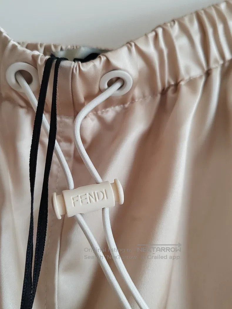 Fendi Fendi size XS Shiny Zipper Casual Wide Leg Pants Size 23" - 3 Thumbnail
