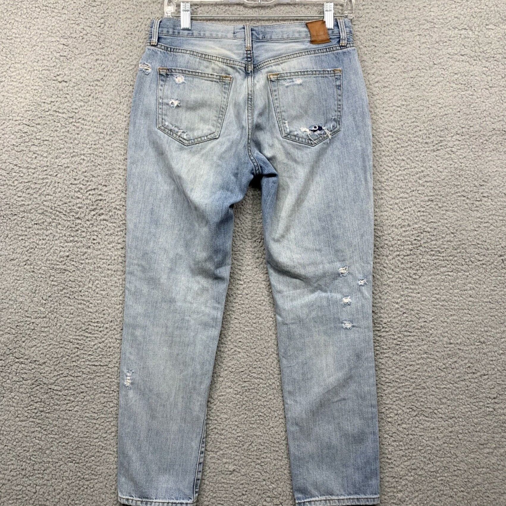 Zara ZARA Basic Z 1975 Jeans Light Wash Distressed 5-Pocket LOGO Regular Size 4 Women Jeans Mid Rise Light Blue - 26.5 Inseam Distressed Size 29" - 4 Thumbnail