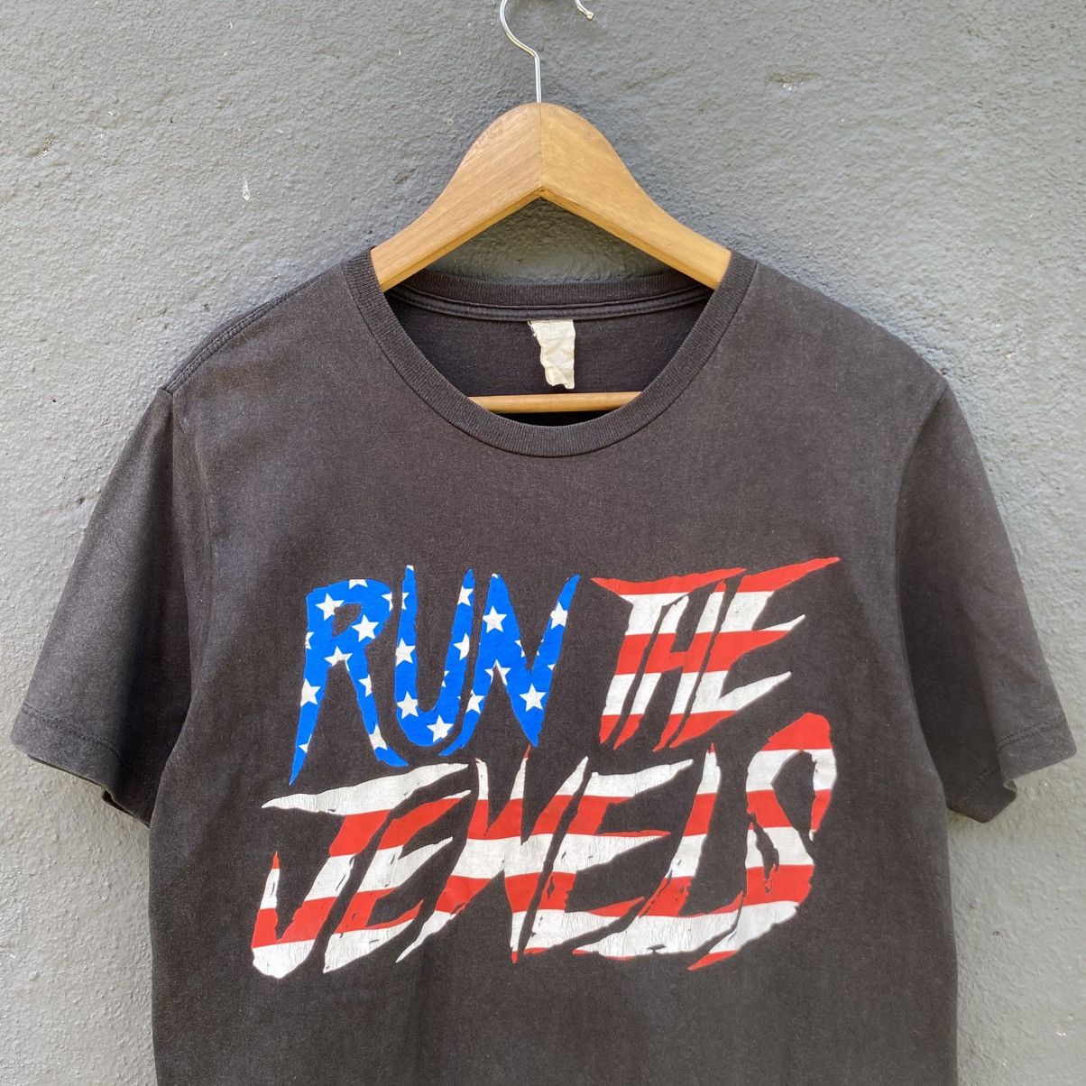 Run The Jewels Thrashed Faded Run The Jewels Hip Hop Duo Tee Size US M / EU 48-50 / 2 - 2 Thumbnail