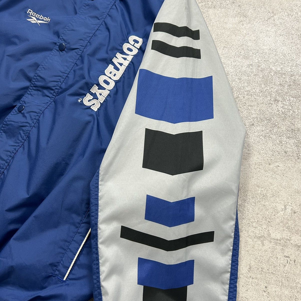 NFL × Reebok × Vintage VTG 90s NFL DALLAS COWBOYS REEBOK WINDBREAKER JACKET Size US L / EU 52-54 / 3 - 6 Thumbnail