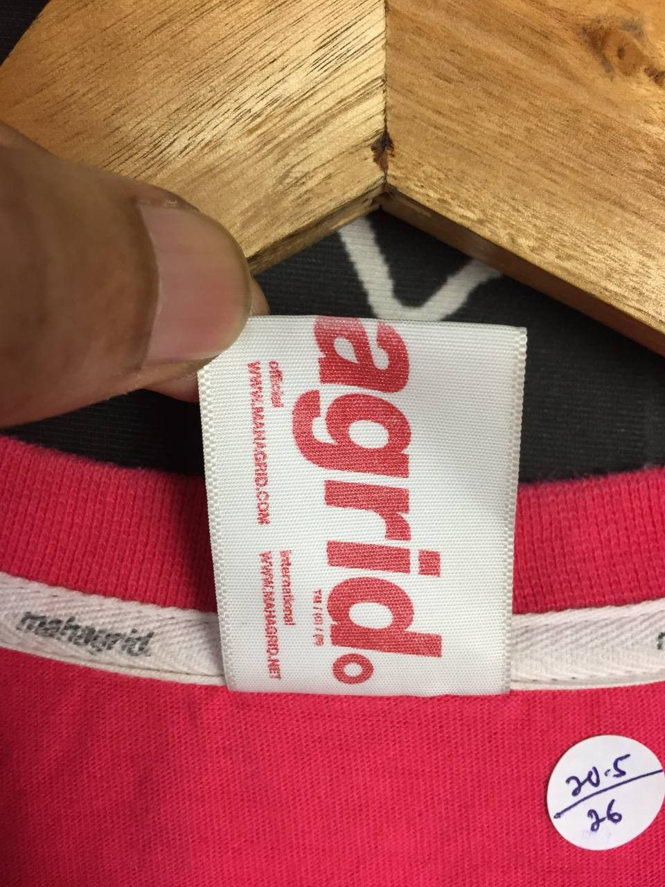 Other Mahagrid MGD Design Studio Korean Brand Spell Out Logo Tee Size US M / EU 48-50 / 2 - 9 Thumbnail
