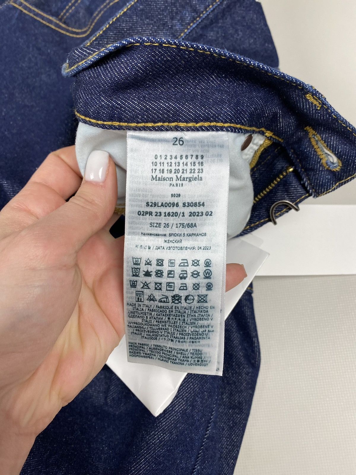 Maison Margiela BNWT! Maison Margiela 5 Pocket Denim Unisex Jeans Size 26 Size 26" / US 2 / IT 38 - 17 Thumbnail
