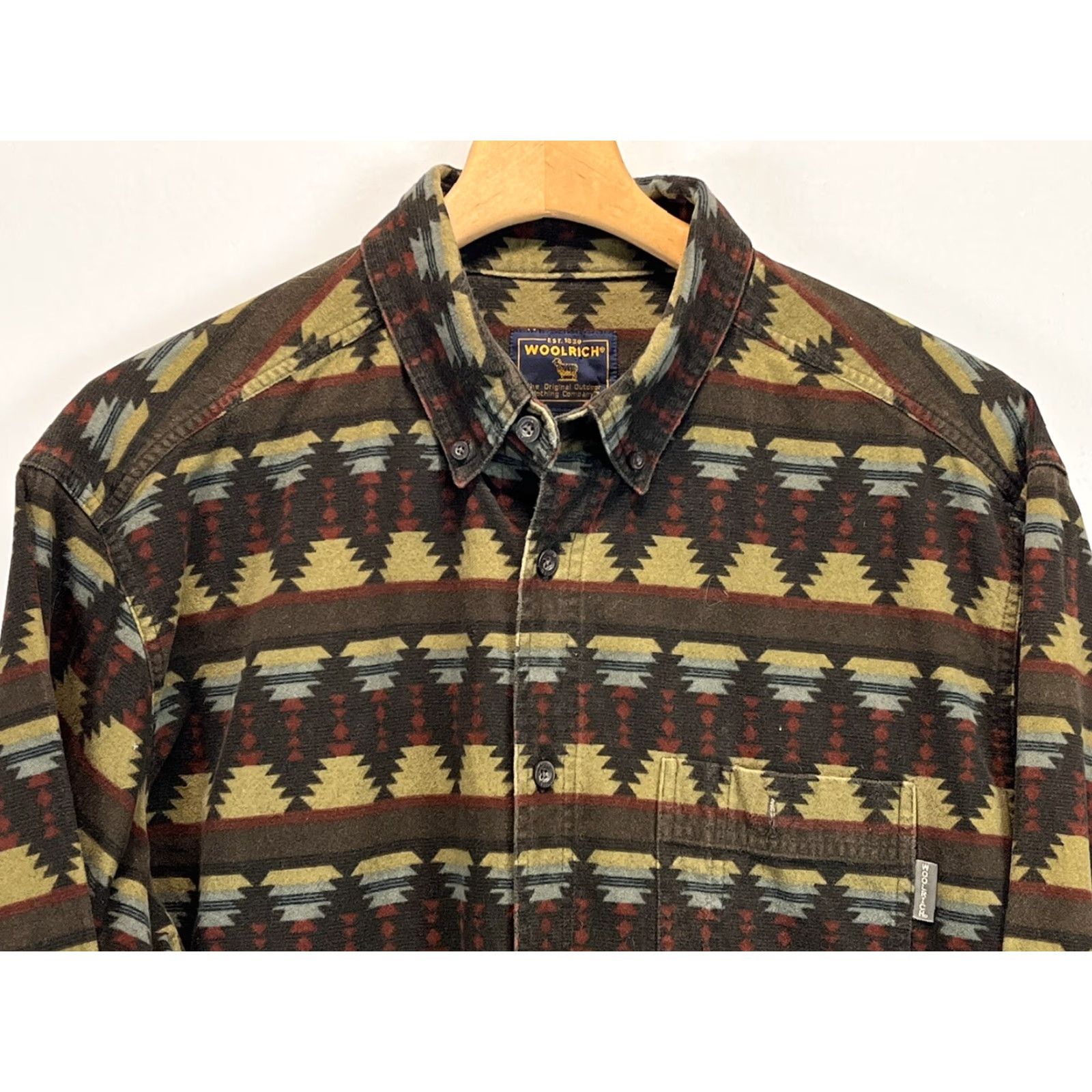 Vintage Vtg Woolrich Button Down Shirt Sz X-Large Mens Aztec Southwest Blanket Flannel Size US XL / EU 56 / 4 - 3 Thumbnail