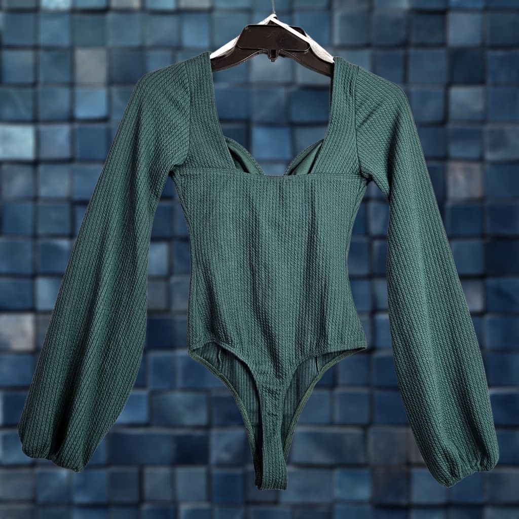 Lulus Lulus Womens Bodysuit XS Green Ribbed Long Sleeve Sweetheart Neck Fitted Top Size XS / US 0-2 / IT 36-38 - 1 Thumbnail