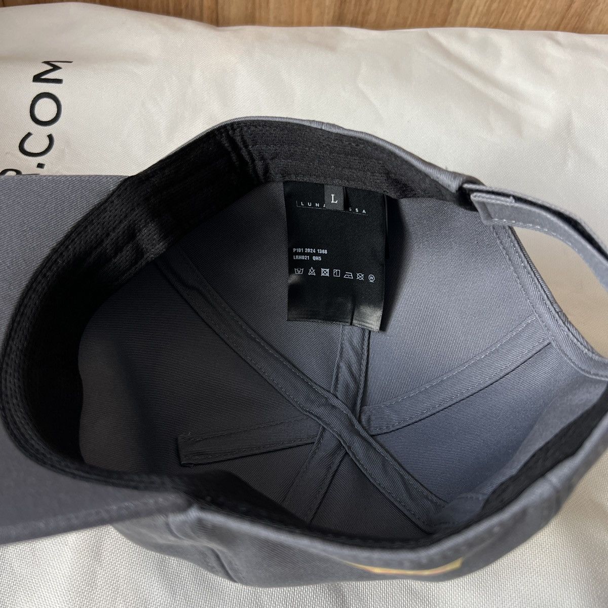 Prada 🔥🔥 Prada Linea Rossa Grey Cap Size ONE SIZE - 4 Thumbnail