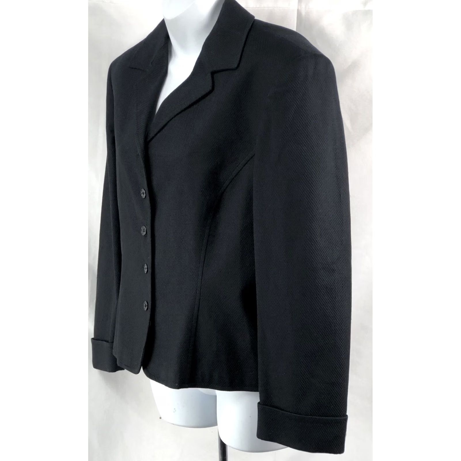 Jones New York Jones NY blazer jacket 14 black button front notch collar Long Sleeve Lined Women Blazer 14 Black Career Office Workwear Formal Vintage: No Size XL / US 12-14 / IT 48-50 - 3 Thumbnail