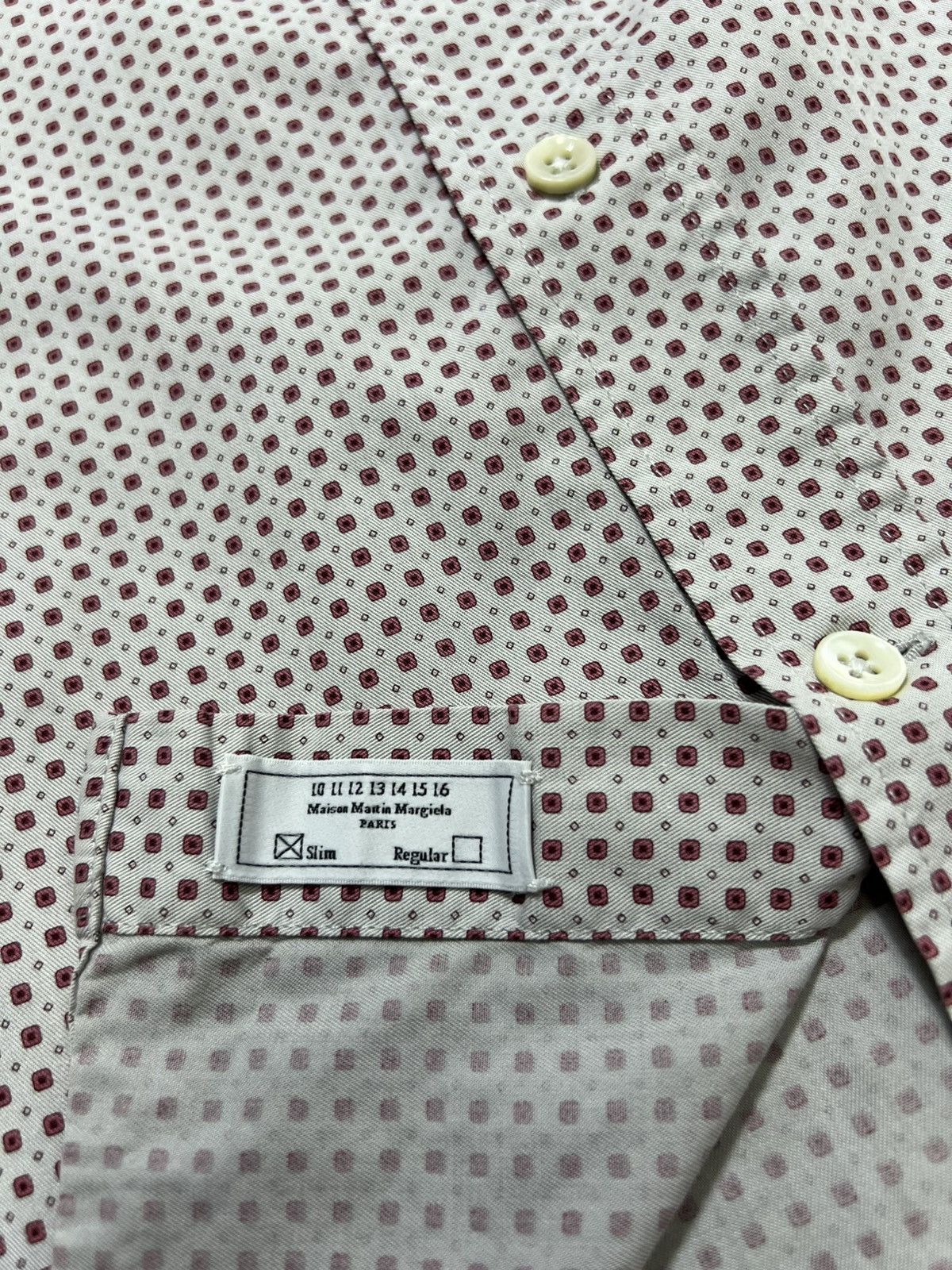 Maison Margiela Maison Margiela - Capsule Allover Print Button Up L/S Shirt Size US S / EU 44-46 / 1 - 12 Thumbnail