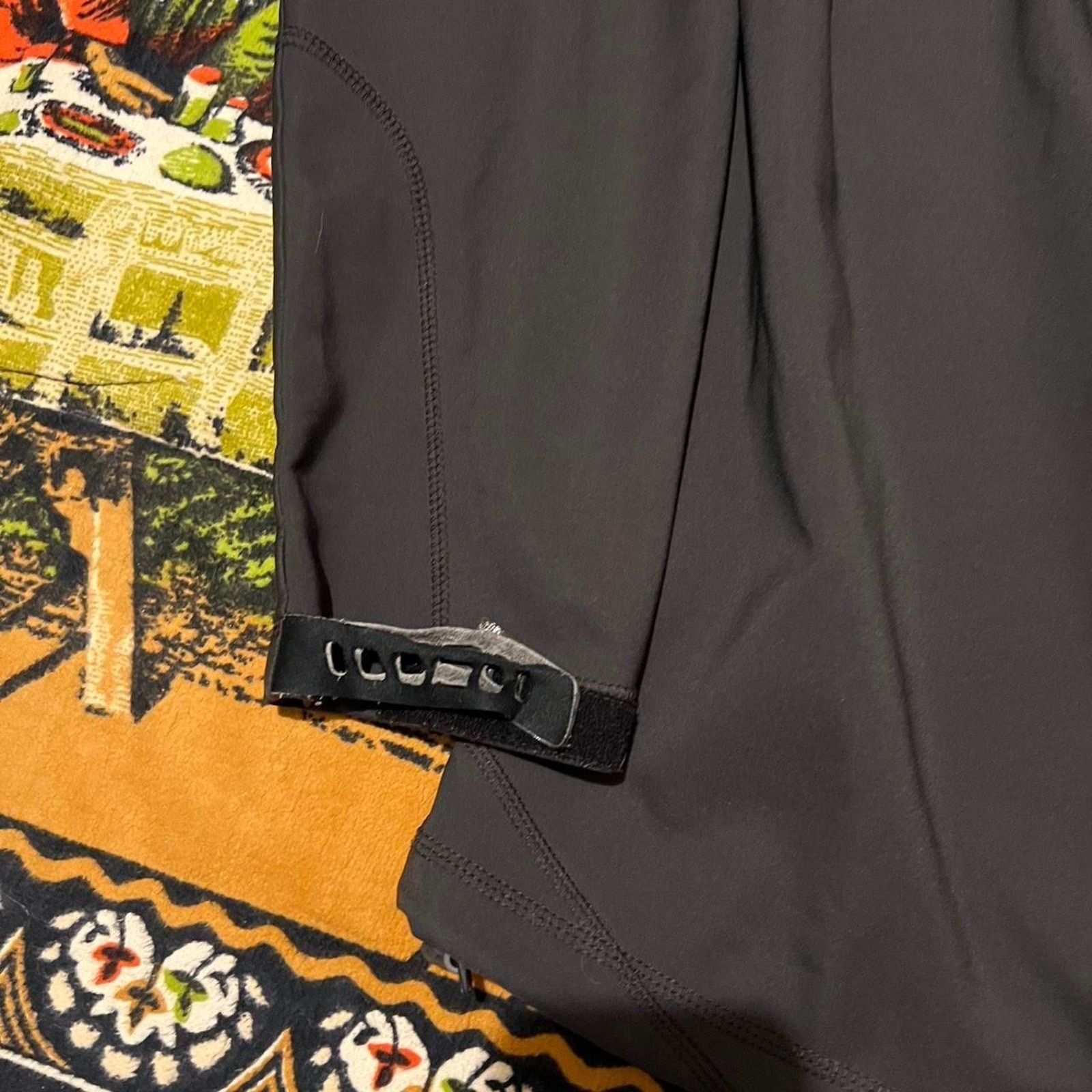 Nike ACG Nike ACG dark gray black soft shell jacket size medium y2k Size US M / EU 48-50 / 2 - 6 Thumbnail