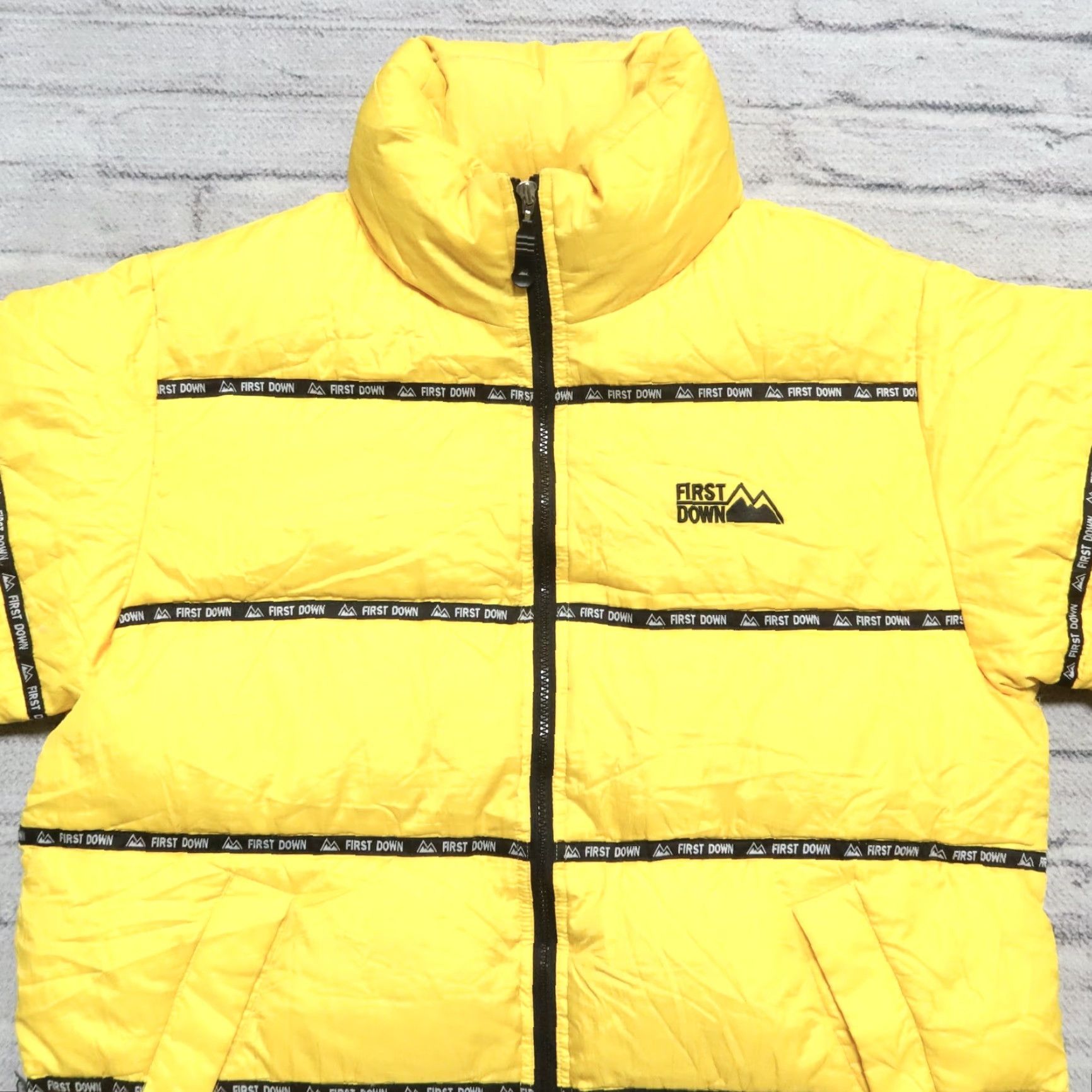 Vintage Vintage First Down Puffer Jacket Men's M Yellow 90s Logo Han? Size US M / EU 48-50 / 2 - 2 Thumbnail