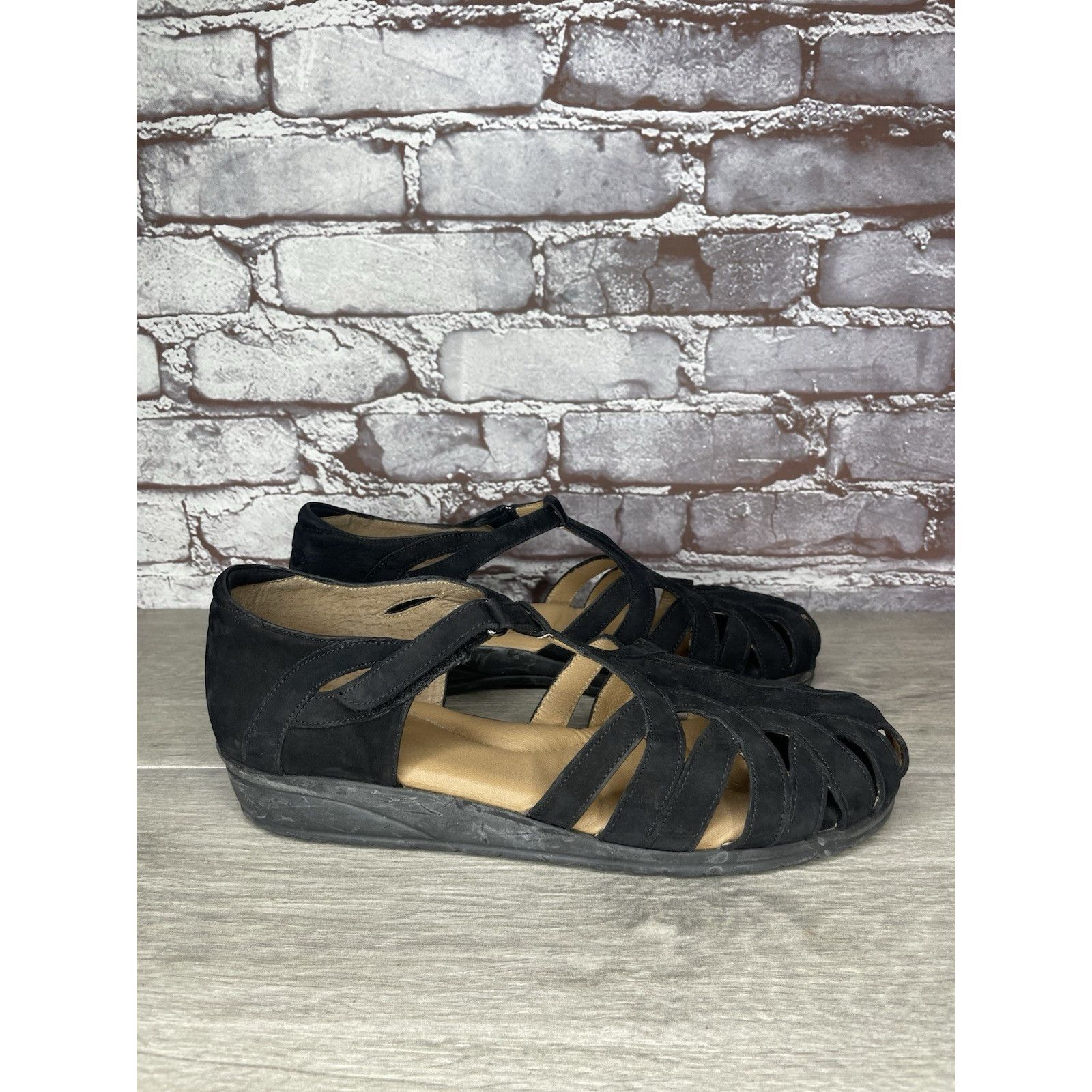Beautiful Ful BeautiFeel Black Suede Leather Fisherman Strap Wedge Sandals Size US 12 / IT 42 - 3 Thumbnail