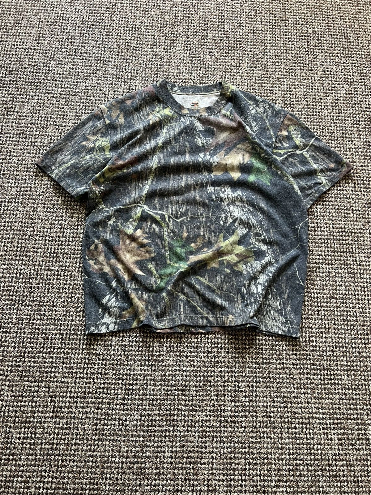 Realtree Vintage Realtree Camo Oversized T-Shirt Y2K Size US XL / EU 56 / 4 - 3 Thumbnail
