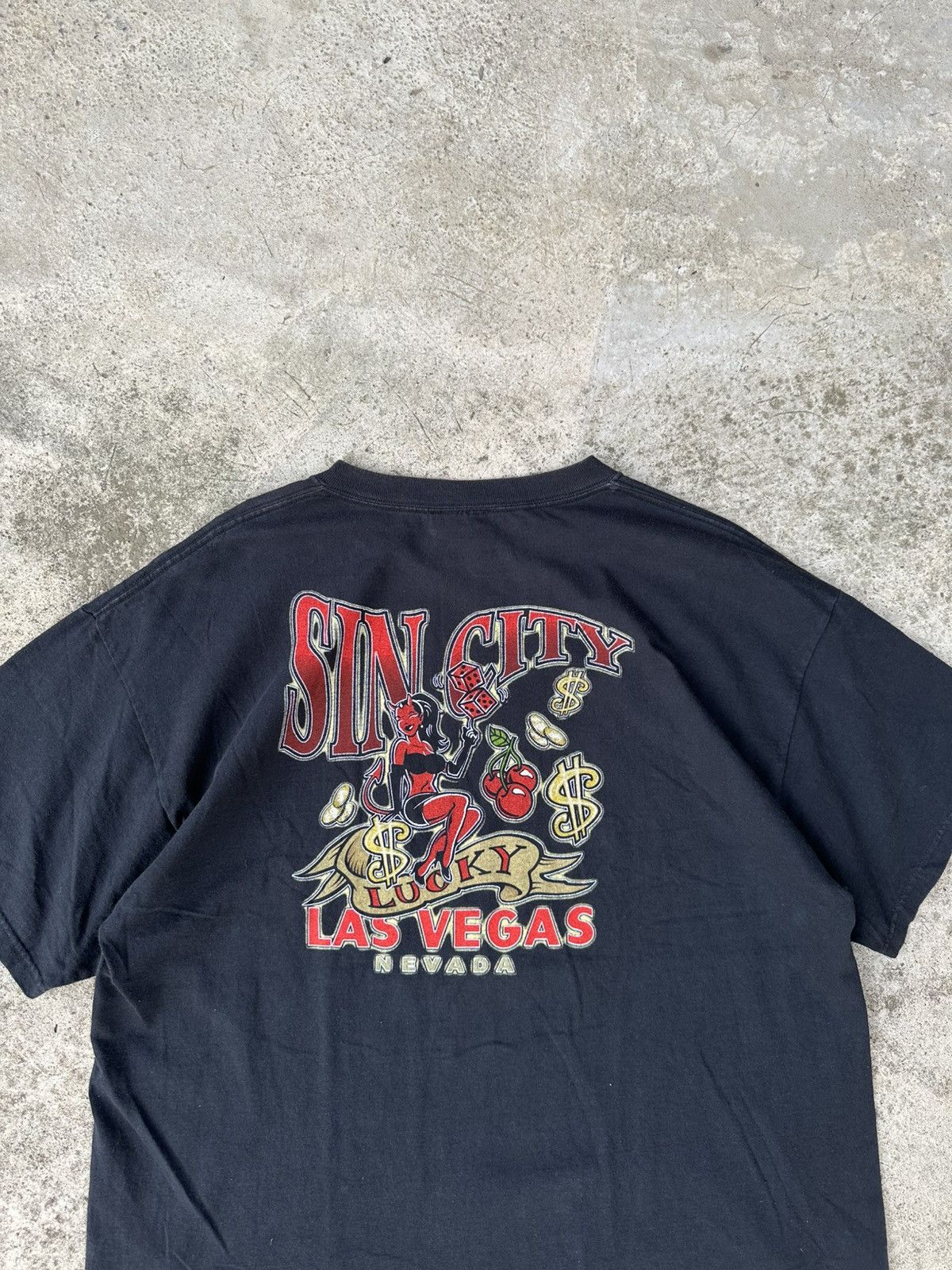 Vintage Vintage 2000's Sin City Las Vegas XL Tees Size US XL / EU 56 / 4 - 3 Thumbnail