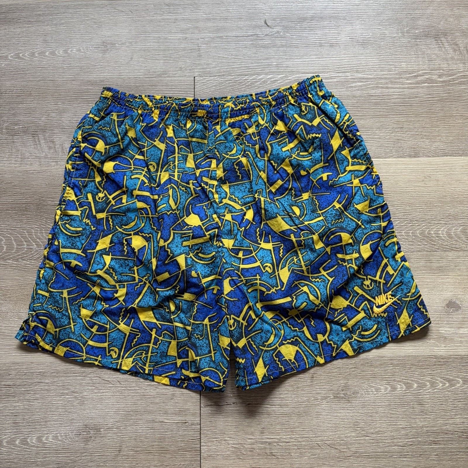 Nike Vintage 90s Nike Nylon Swim Shorts Medium Lined Trunks ACG Size US 32 / EU 48 - 1 Thumbnail