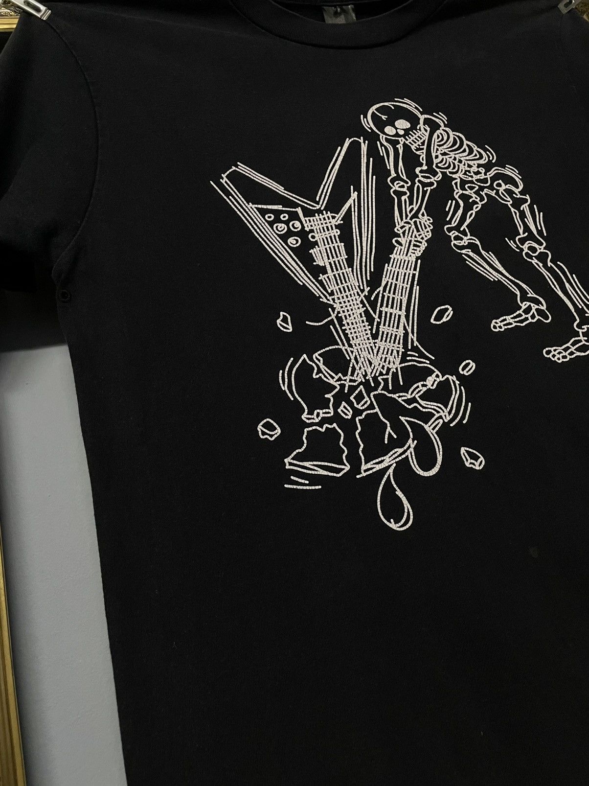 Japanese Brand Vintage Japan Designer Number Nine Skeleton Smash Guitar Tee Size US M / EU 48-50 / 2 - 6 Thumbnail