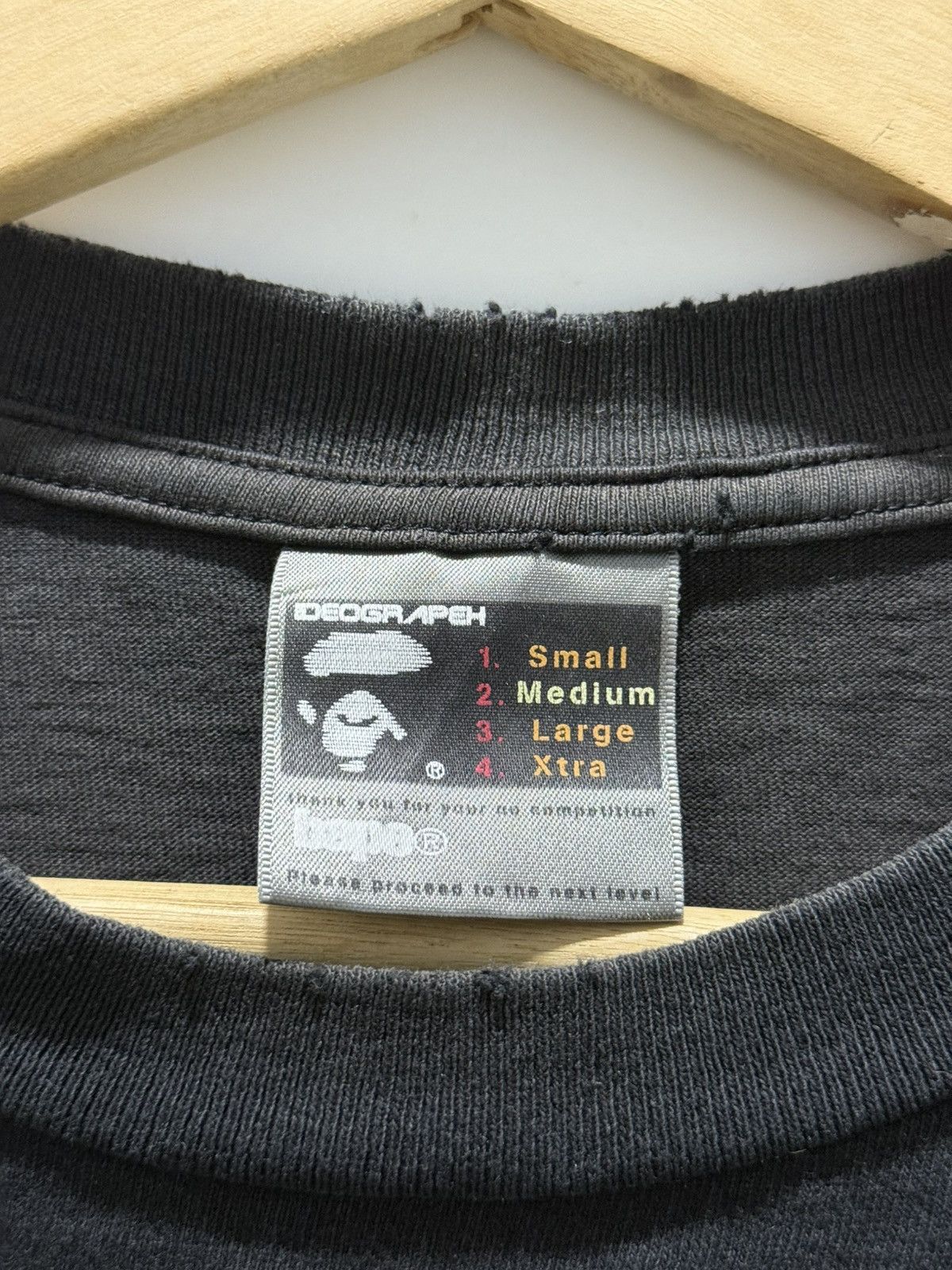 Vintage Vintage Bape FeliciTEE Size US M / EU 48-50 / 2 - 5 Thumbnail