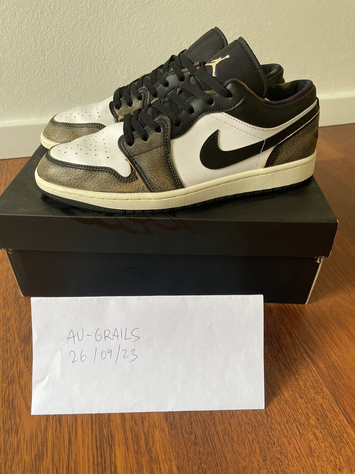 AIR JORDAN 1 LOW SE ‘WEAR AWAY YELLOW’
