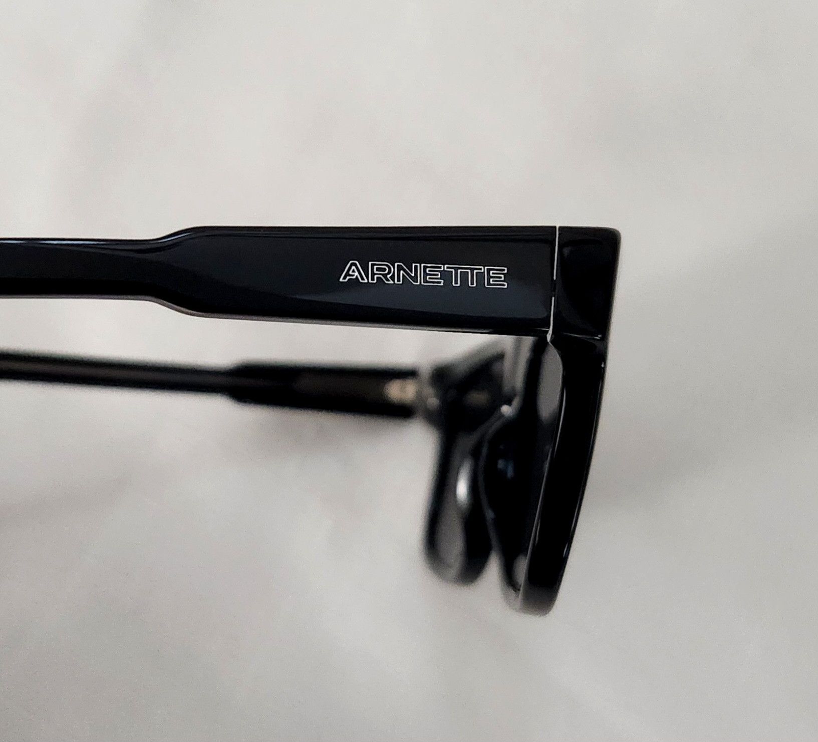 Arnette × Rap Tees Arnette X Post Malone Post Malone Shiny Black Sunglasses Size ONE SIZE - 14 Thumbnail