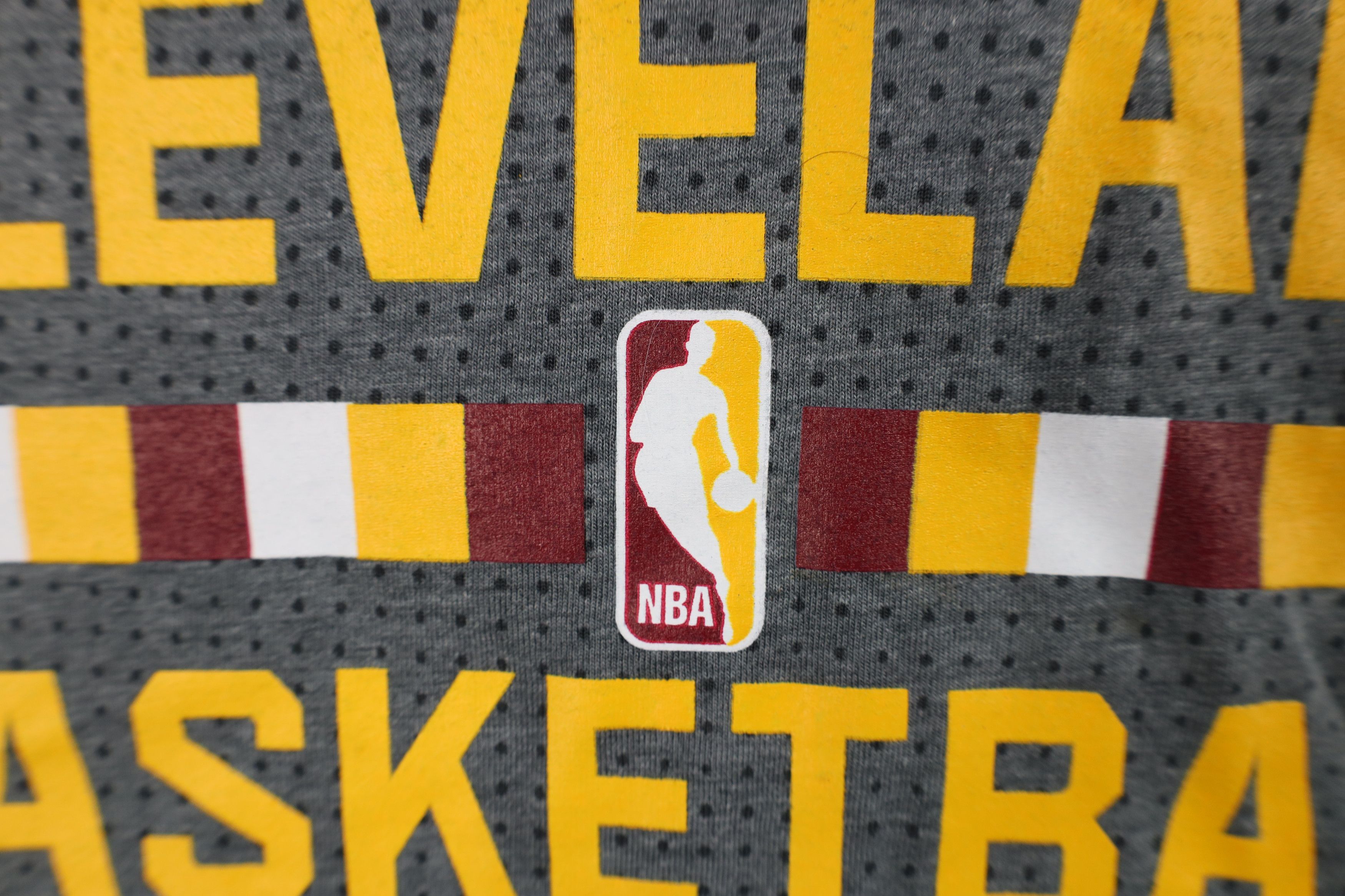 Adidas Adidas Aeroknit Cavaliers Basketball Long Sleeve T-Shirt Size US XXL / EU 58 / 5 - 6 Thumbnail