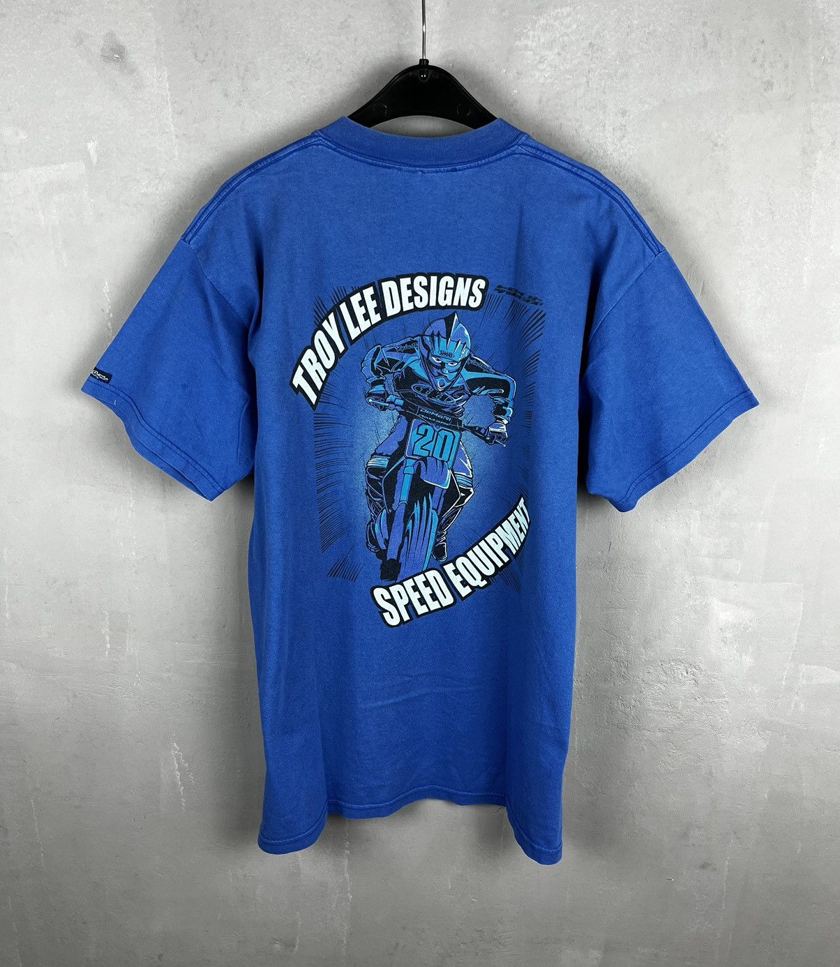 Vintage Toy Lee Designs 90s vintage t-shirt size L Size US L / EU 52-54 / 3 - 1 Thumbnail