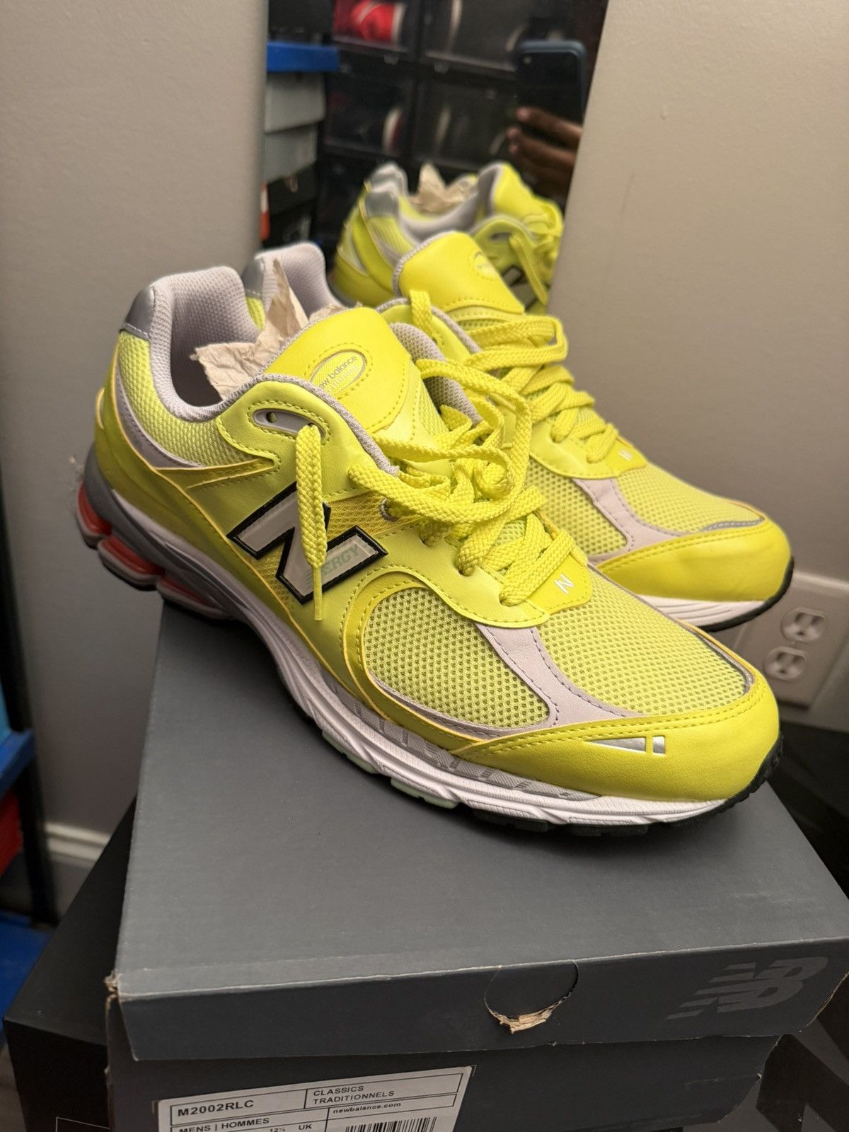 New Balance New Balance 2002r volt green size 13 Size US 13 / EU 46 - 2 Thumbnail
