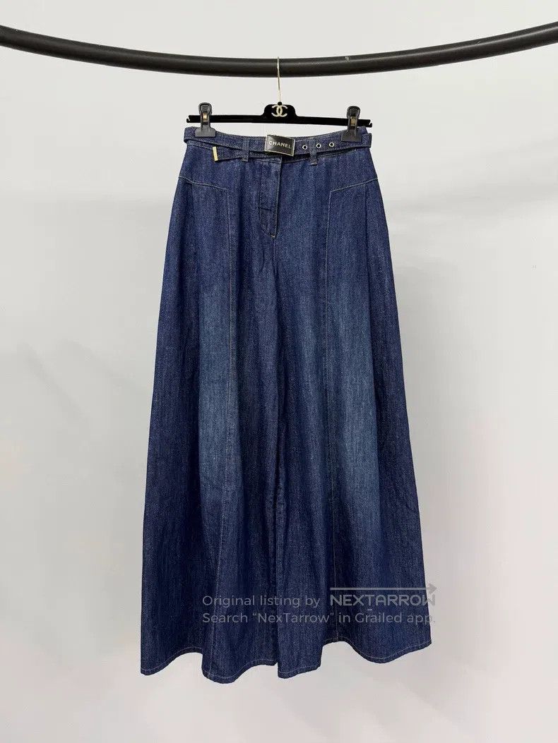 Chanel Chanel Blue wide-leg jeans Size 42" / US 20 - 1 Thumbnail