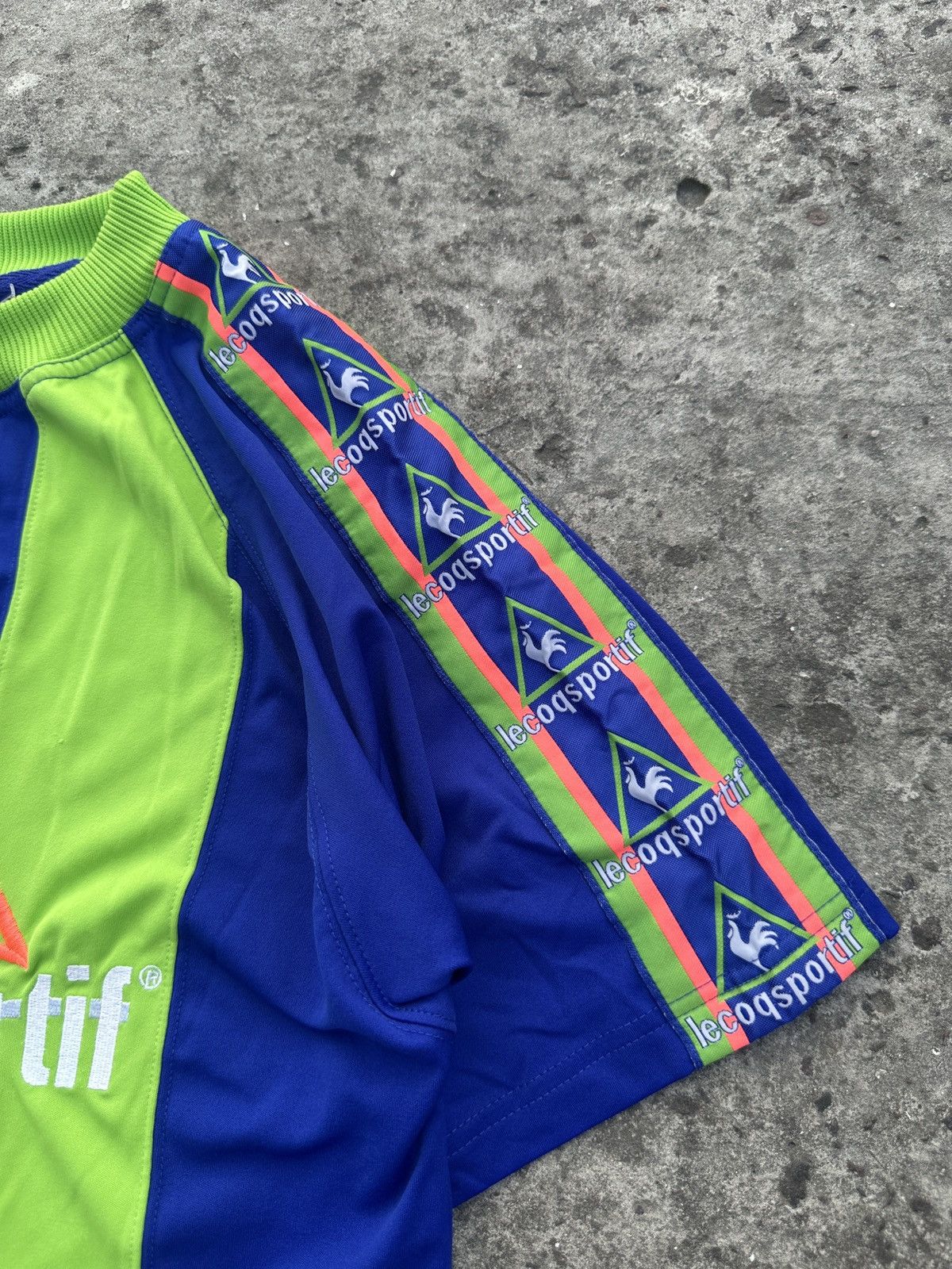 Le Coq Sportif Vintage Le Coq Sportif Big Logo T-shirt Lampas Rare S Casual Size US S / EU 44-46 / 1 - 4 Thumbnail