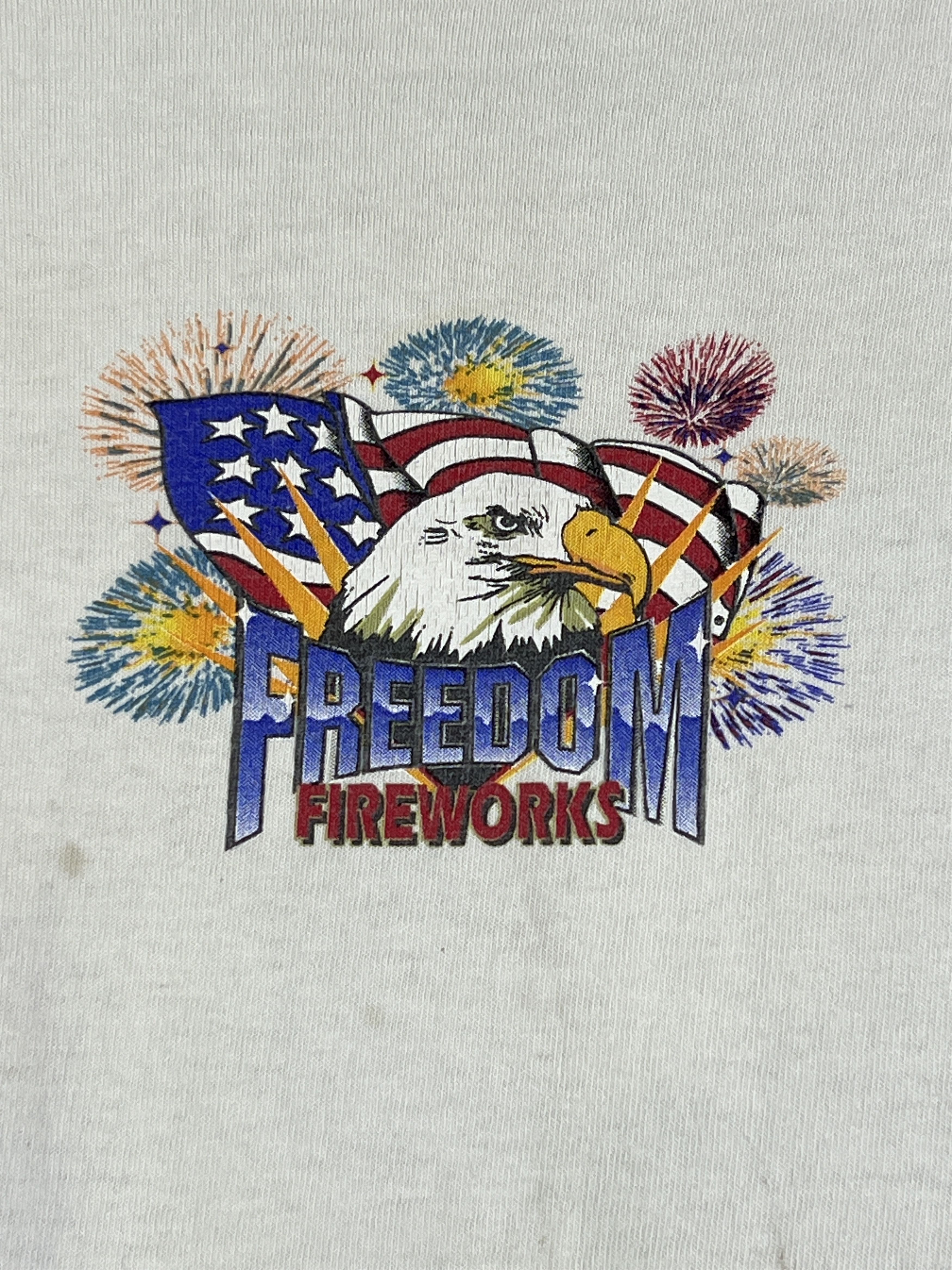 Vintage No.5205 Vintage 90s Freedom Fireworks Graphic Tee (XXL) Size US XXL / EU 58 / 5 - 8 Thumbnail
