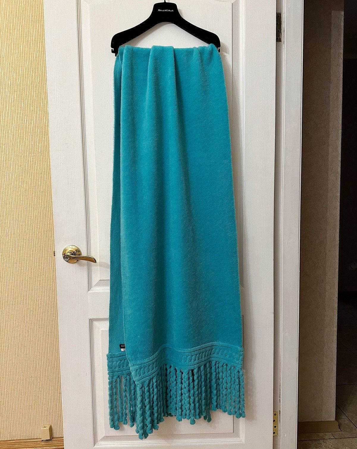 Balmain BALMAIN FW2001 Oversized Fringe Turquoise Scarf decarnin pin Size ONE SIZE - 6 Thumbnail