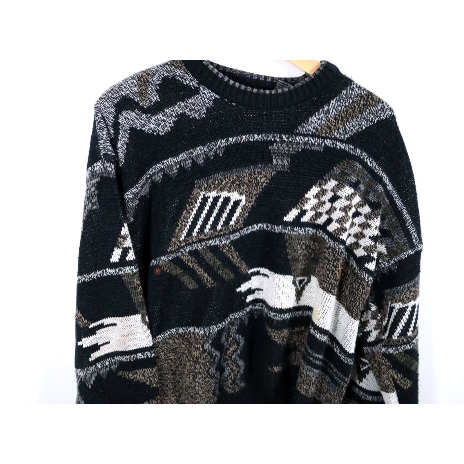 Vintage VINTAGE Expressions 90s Sweater Mens Large Black Abstract Pattern Crew Neck Knit Pullover Casual Retro style Boys/Adults? Size US L / EU 52-54 / 3 - 4 Thumbnail