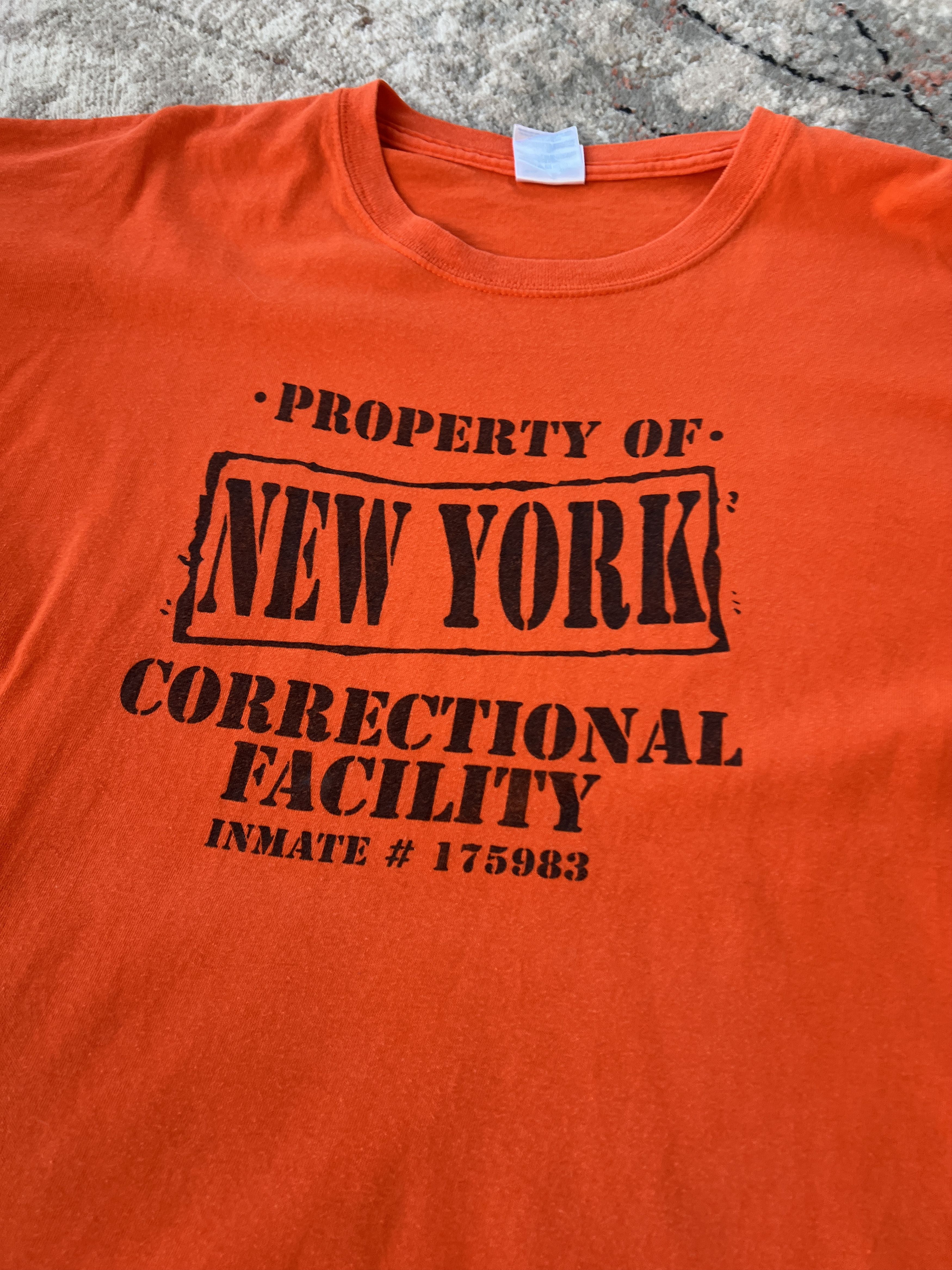 Gildan Property Of NEW YORK Correctional Facility Tee Size US XXL / EU 58 / 5 - 2 Thumbnail