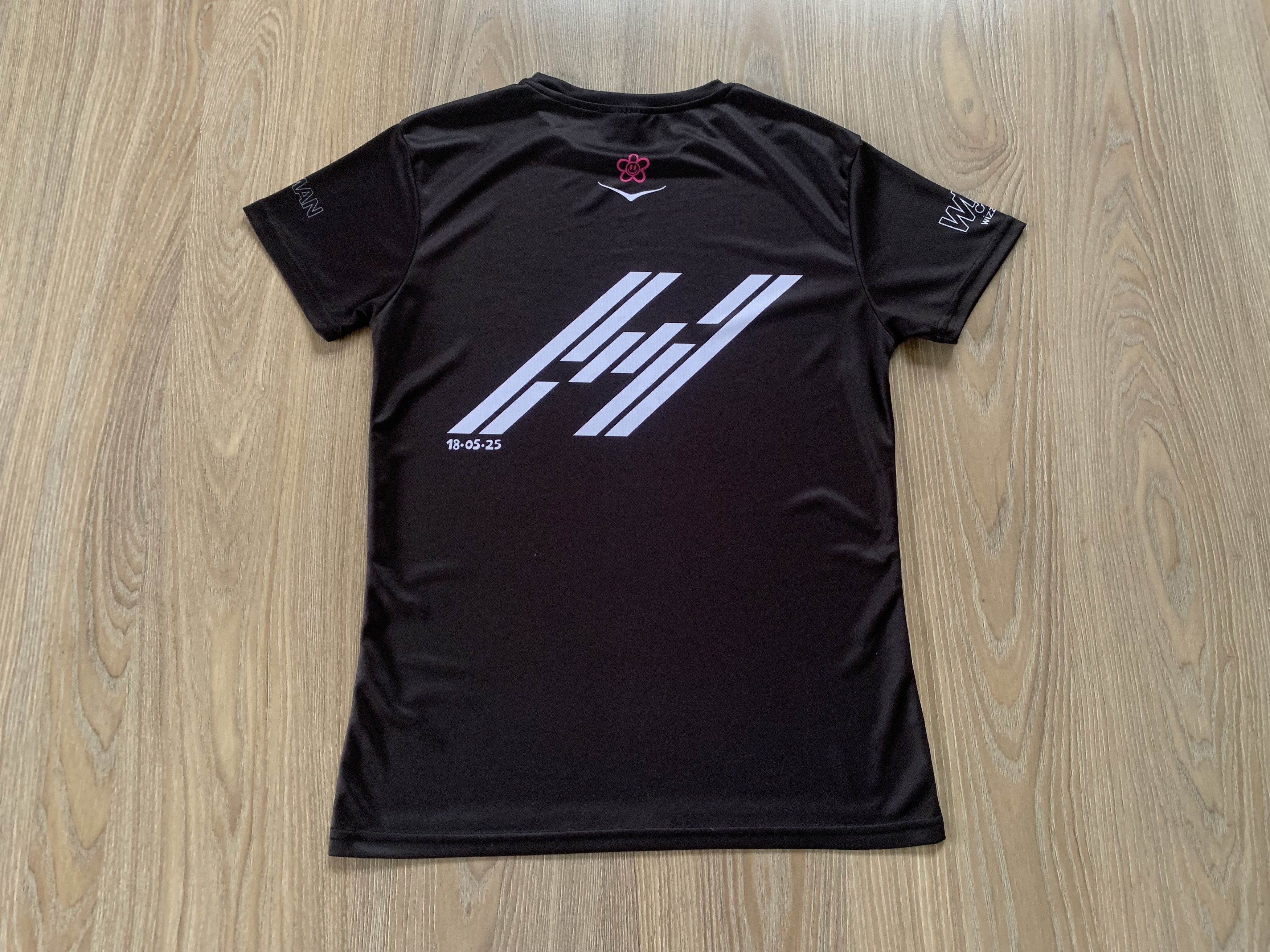 Hoka Womens Hoka Running T Shirt Size M / US 6-8 / IT 42-44 - 3 Thumbnail